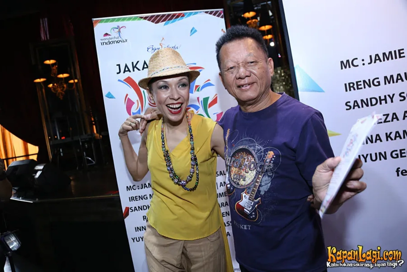 Jika Anda tidak melihat foto Ireng Maulana, kemungkinan karena foto dengan nomor tersebut tidak tersedia di Kapanlagi.com™