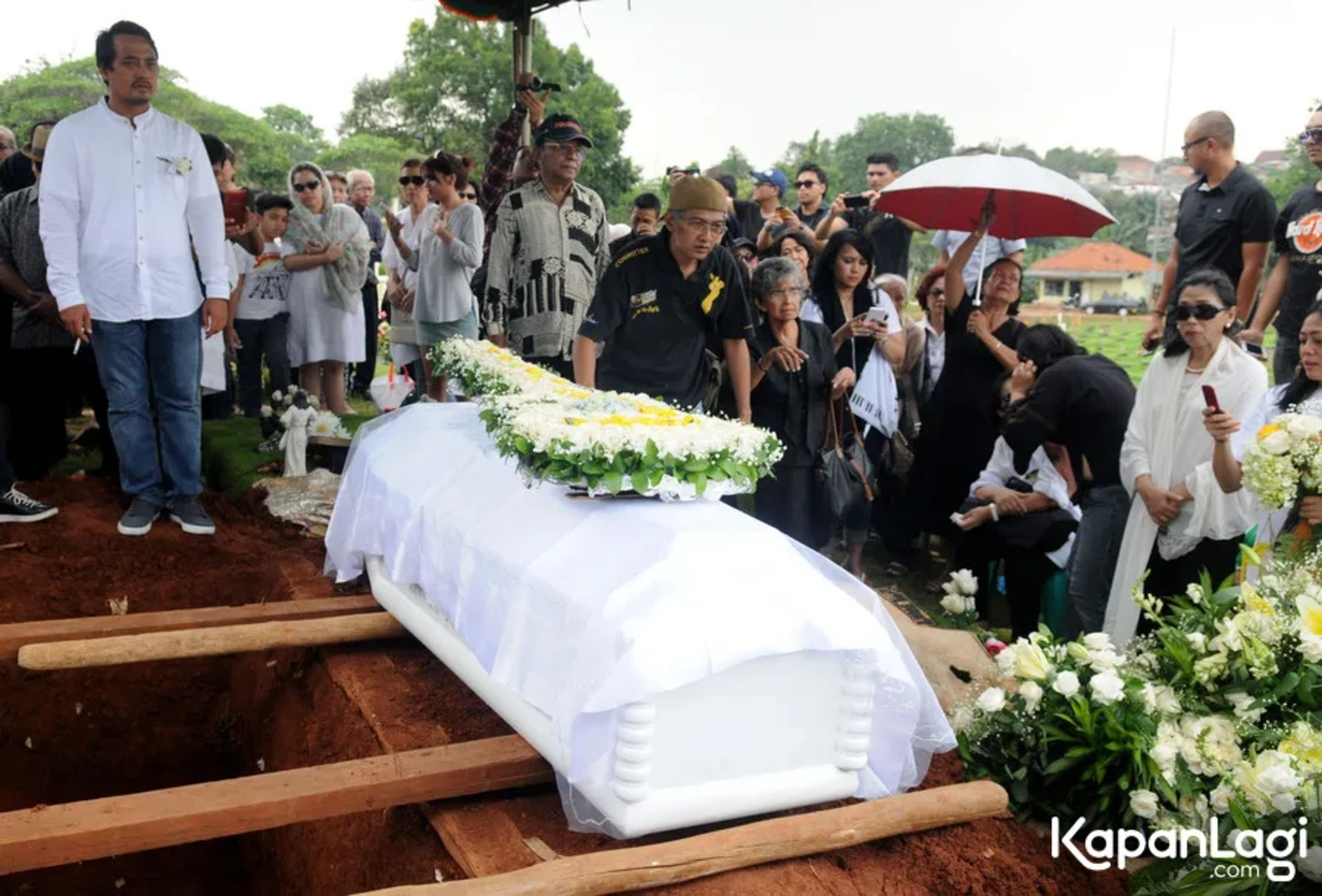 Jika Anda tidak melihat foto Ireng Maulana, kemungkinan karena foto dengan nomor tersebut tidak tersedia di Kapanlagi.com™