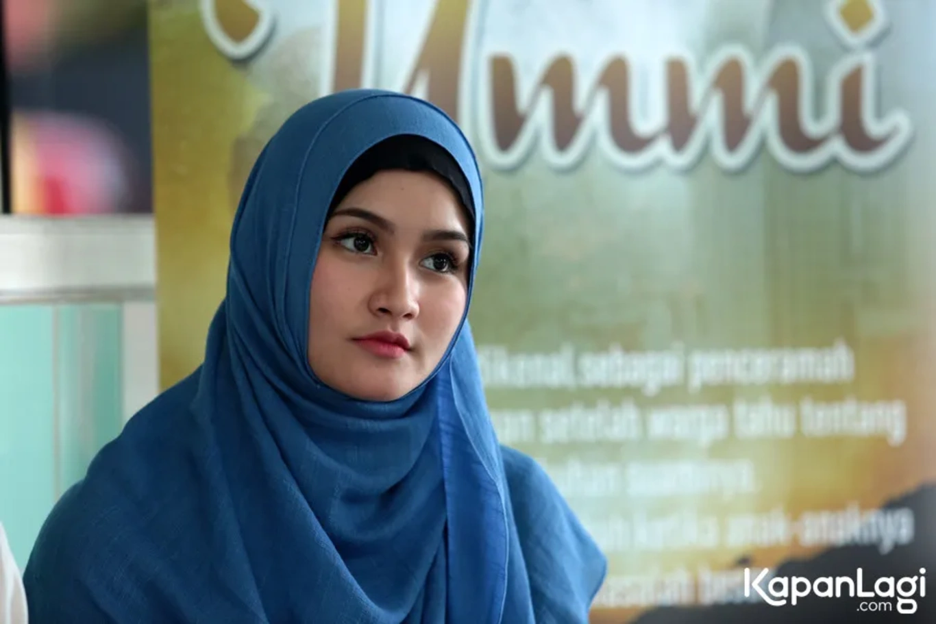 Jika Anda tidak melihat foto Isel Fricella, kemungkinan karena foto dengan nomor tersebut tidak tersedia di Kapanlagi.com™