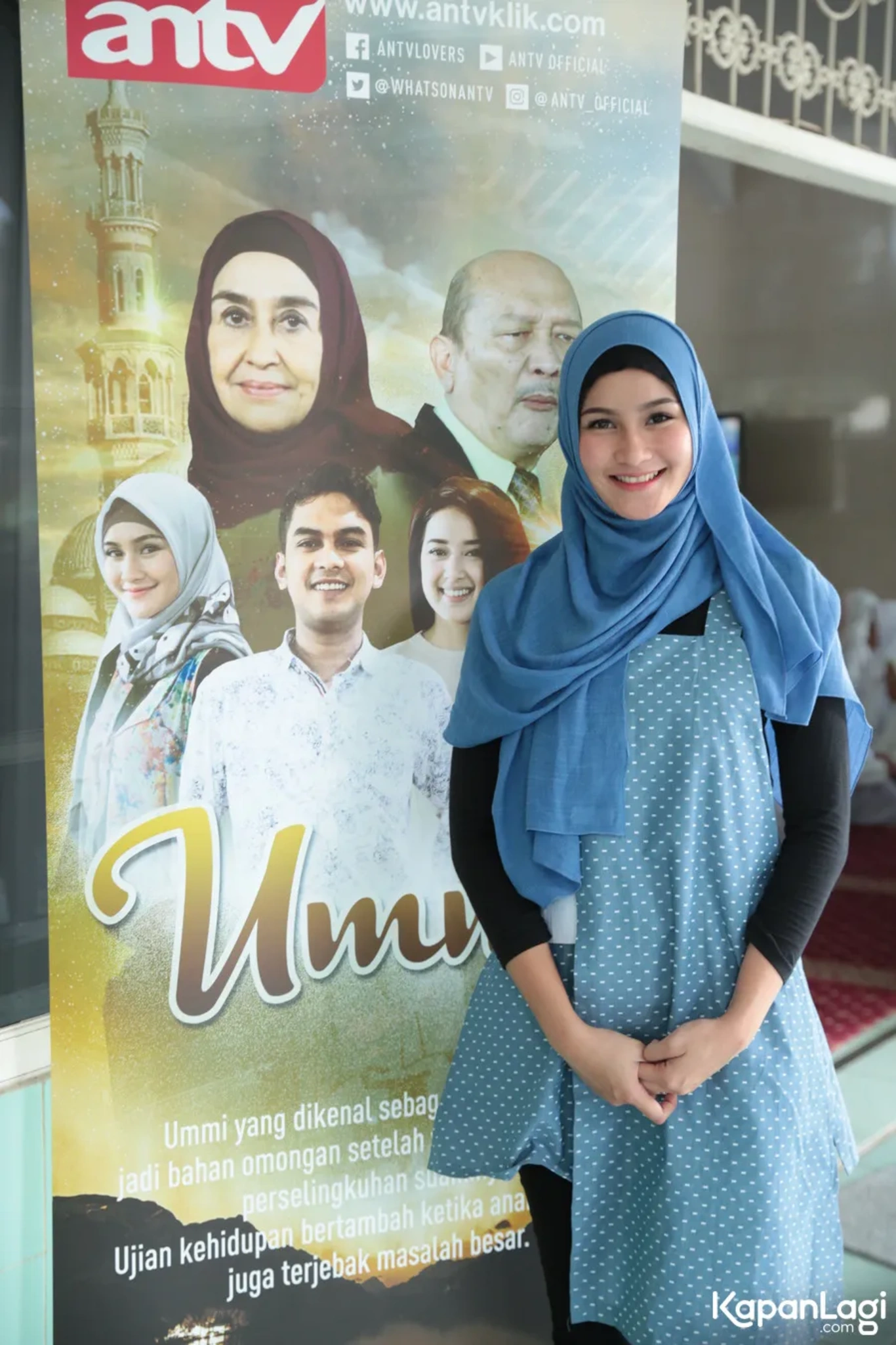 Jika Anda tidak melihat foto Isel Fricella, kemungkinan karena foto dengan nomor tersebut tidak tersedia di Kapanlagi.com™