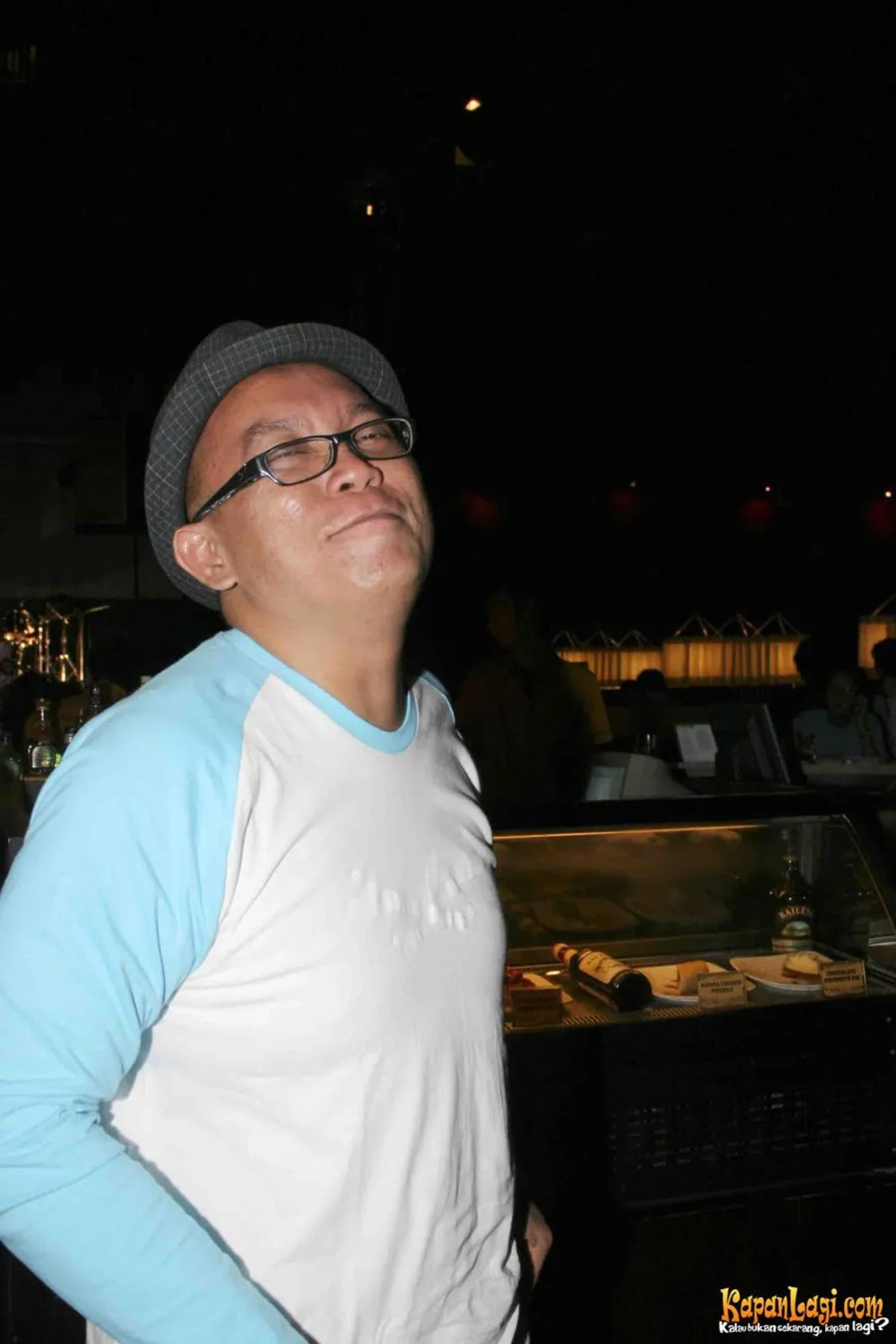 Jika Anda tidak melihat foto Jhody, kemungkinan karena foto dengan nomor tersebut tidak tersedia di Kapanlagi.com™