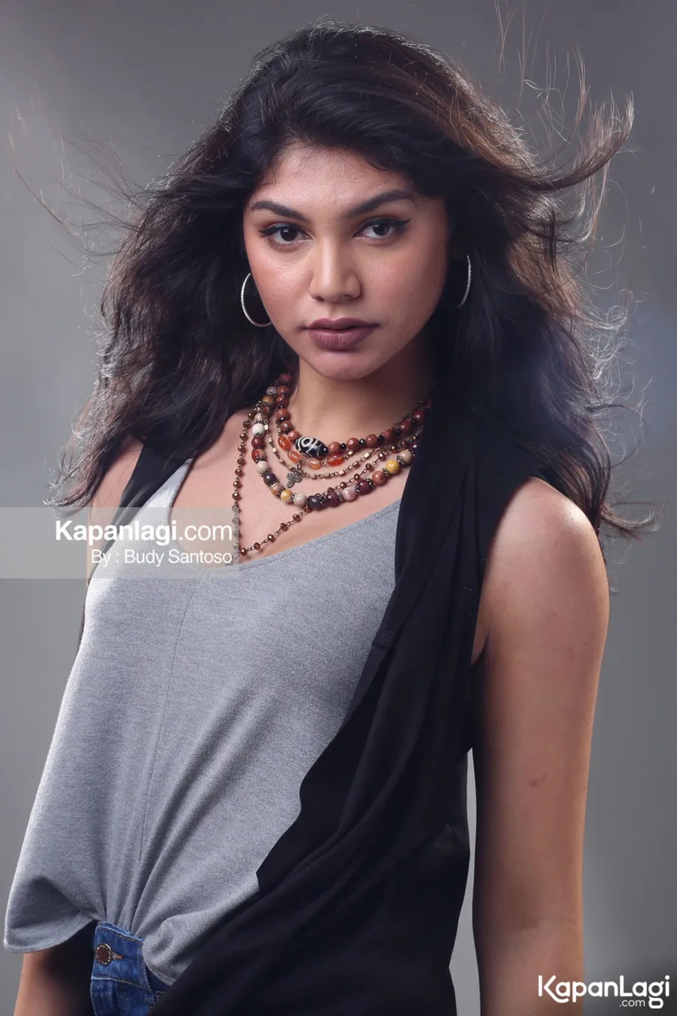 Jika Anda tidak melihat foto Jihane Almira, kemungkinan karena foto dengan nomor tersebut tidak tersedia di Kapanlagi.com™