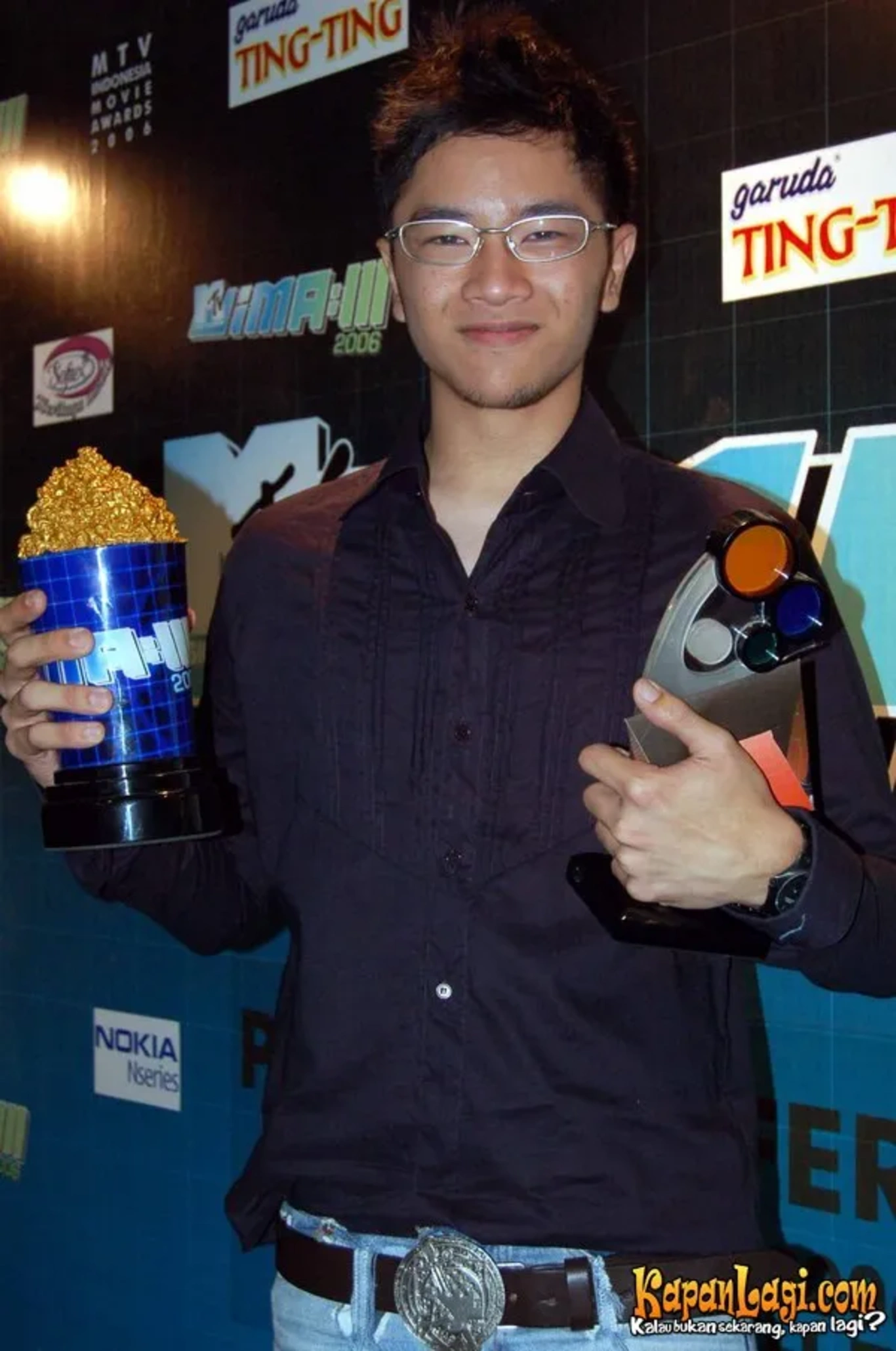 Jika Anda tidak melihat foto Jonathan Mulia, kemungkinan karena foto dengan nomor tersebut tidak tersedia di Kapanlagi.com™