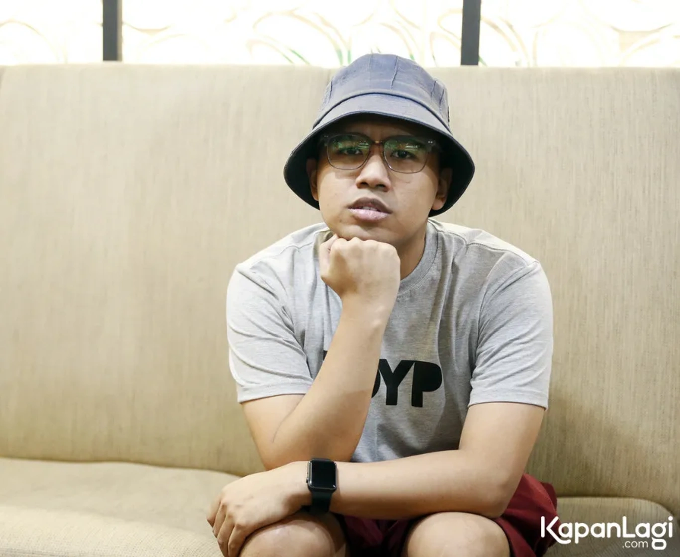 Jika Anda tidak melihat foto Joshua Suherman, kemungkinan karena foto dengan nomor tersebut tidak tersedia di Kapanlagi.com™