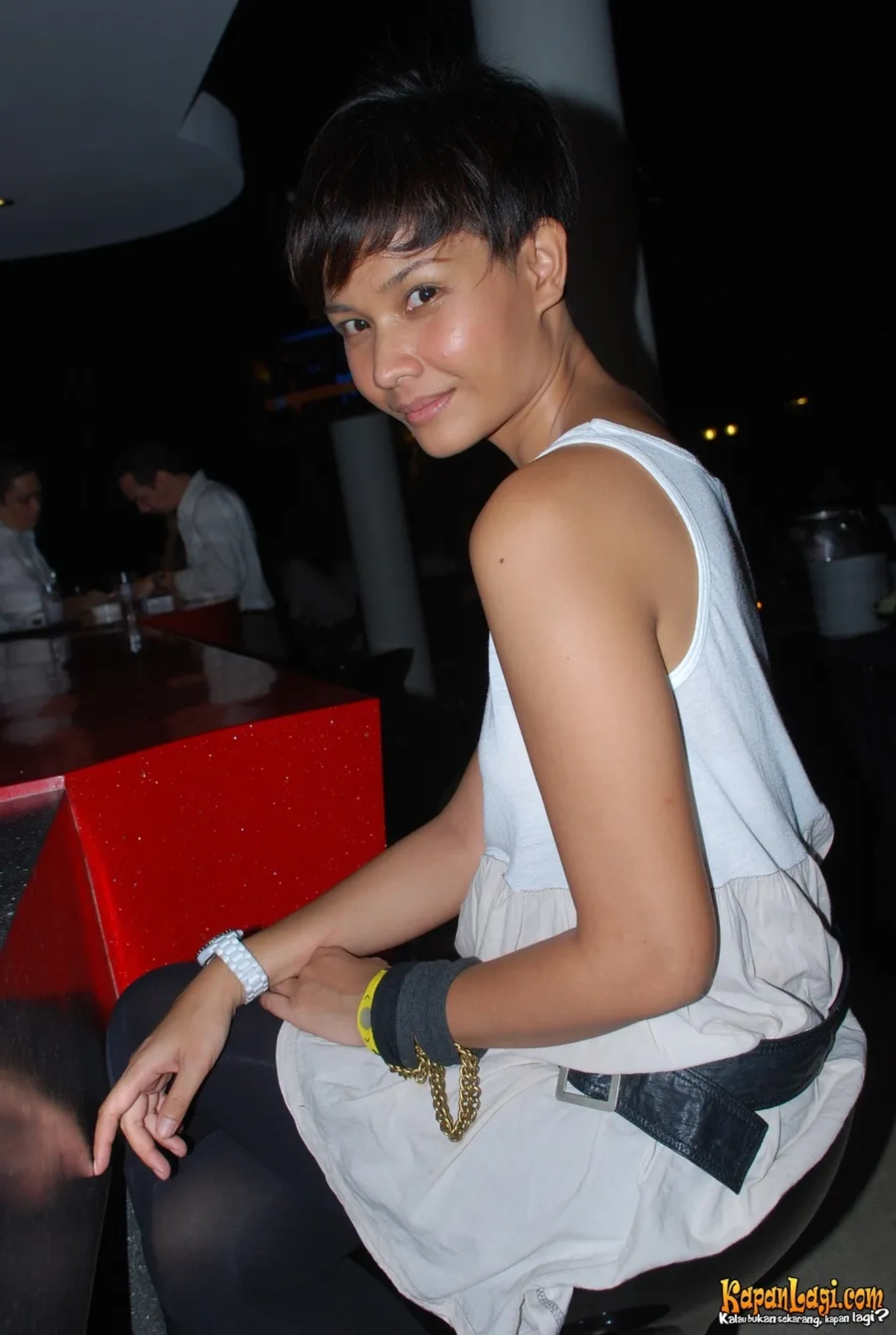 Jika Anda tidak melihat foto Kaemita Boediono, kemungkinan karena foto dengan nomor tersebut tidak tersedia di Kapanlagi.com™