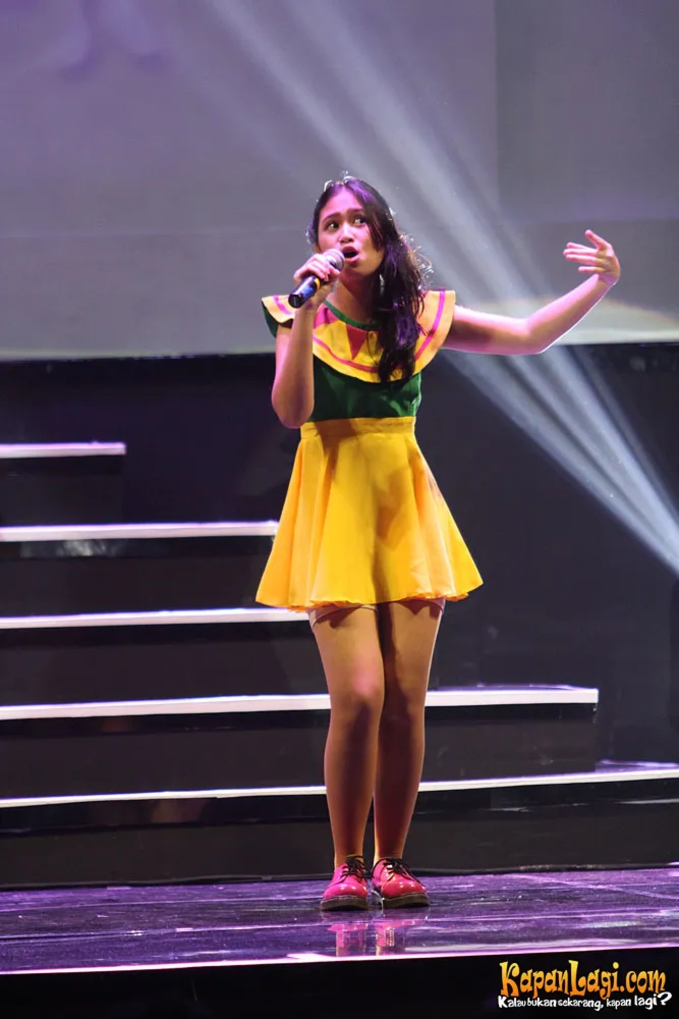 Jika Anda tidak melihat foto Kanya, kemungkinan karena foto dengan nomor tersebut tidak tersedia di Kapanlagi.com™