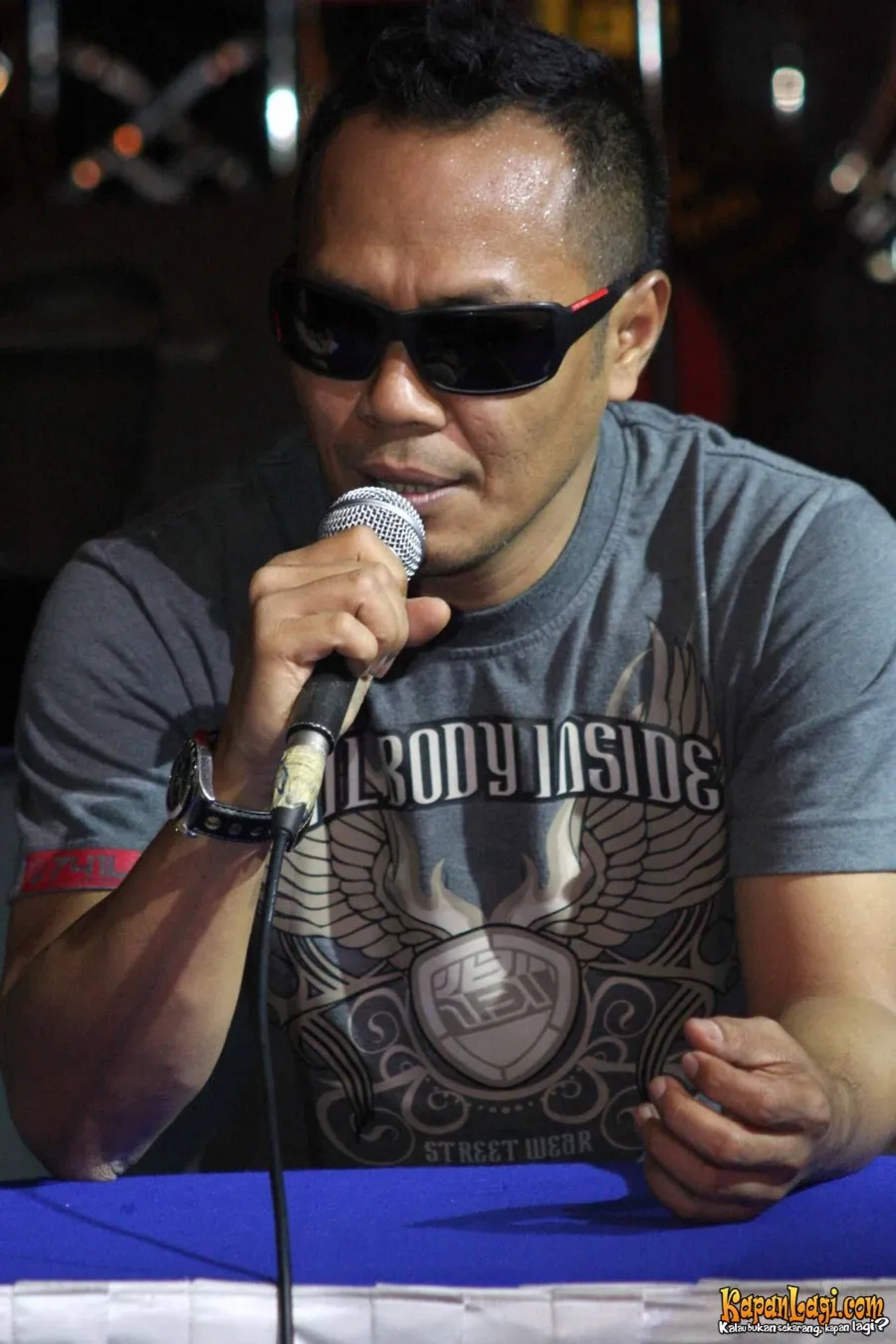 Jika Anda tidak melihat foto Krisyanto, kemungkinan karena foto dengan nomor tersebut tidak tersedia di Kapanlagi.com™