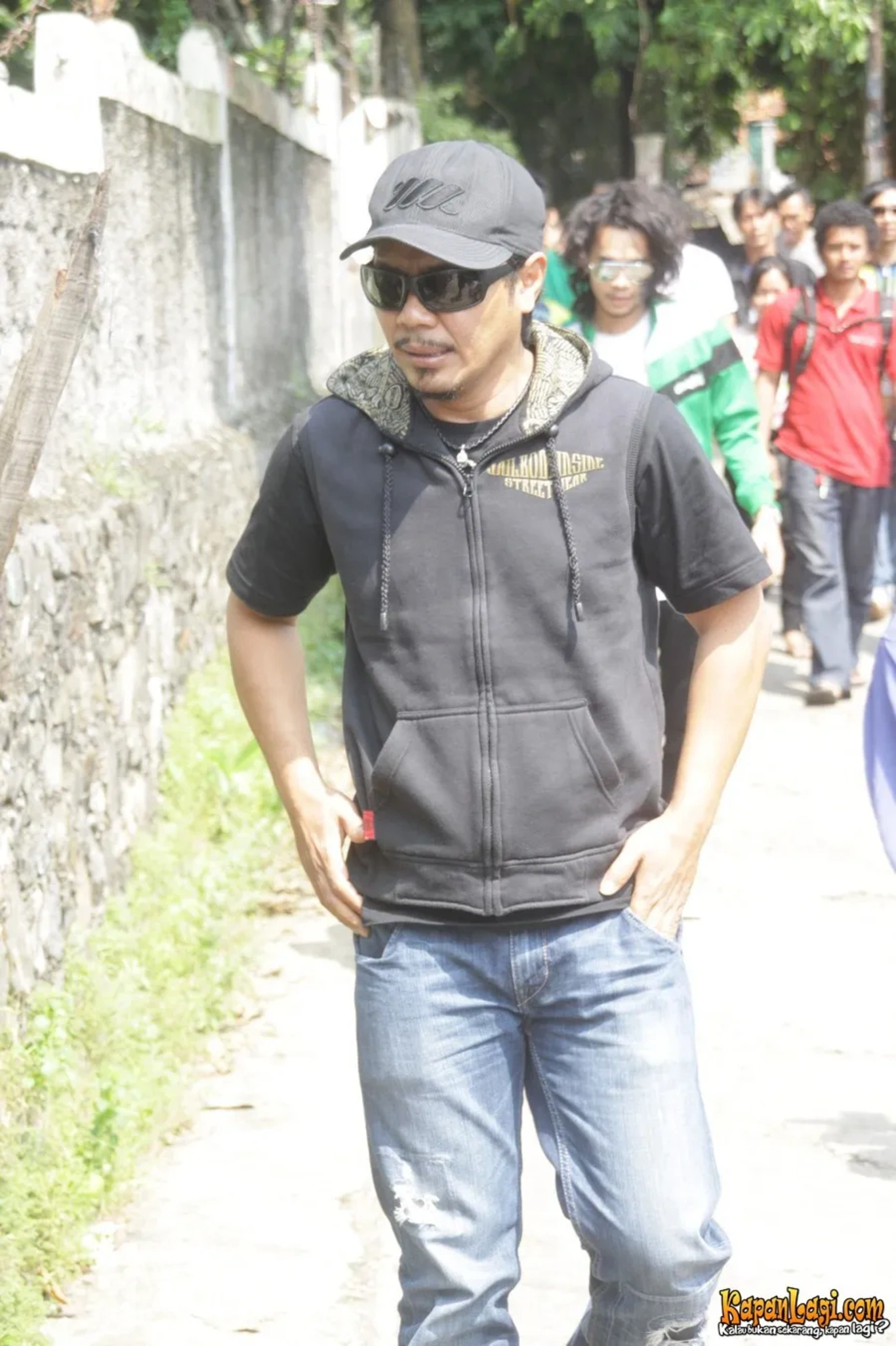 Jika Anda tidak melihat foto Krisyanto, kemungkinan karena foto dengan nomor tersebut tidak tersedia di Kapanlagi.com™