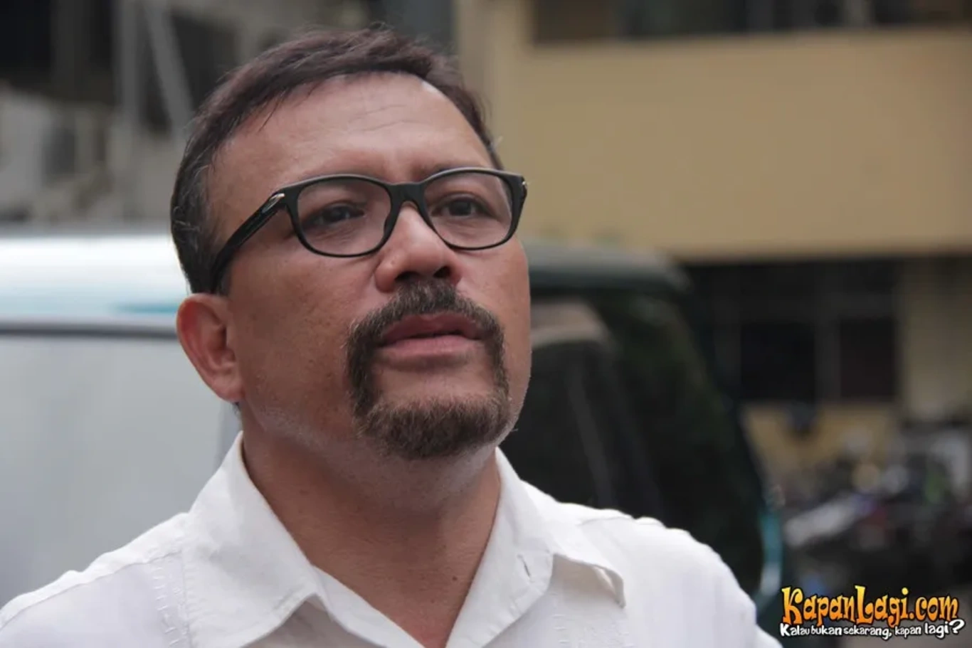 Jika Anda tidak melihat foto Leroy Osmani, kemungkinan karena foto dengan nomor tersebut tidak tersedia di Kapanlagi.com™