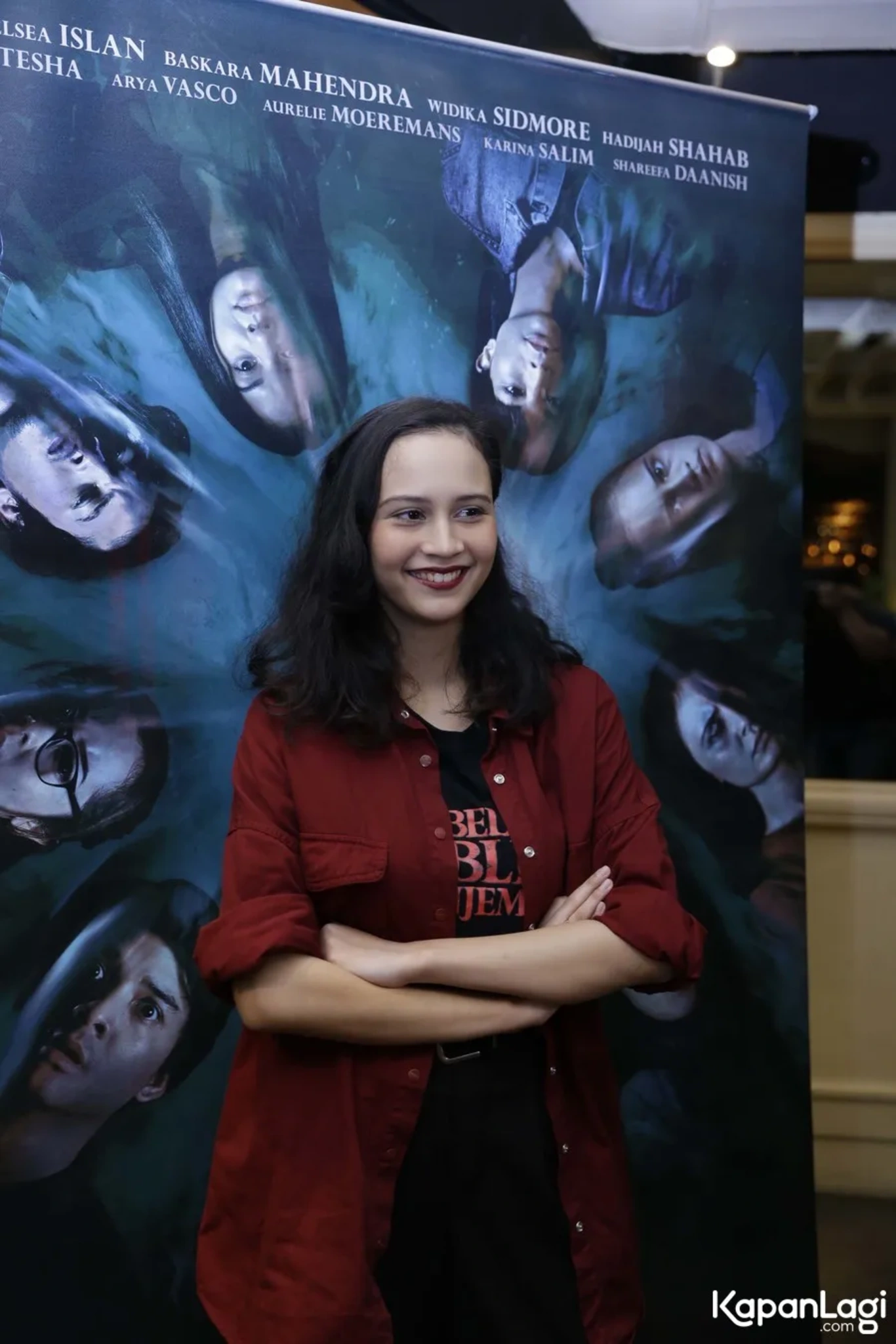 Jika Anda tidak melihat foto Lutesha, kemungkinan karena foto dengan nomor tersebut tidak tersedia di Kapanlagi.com™