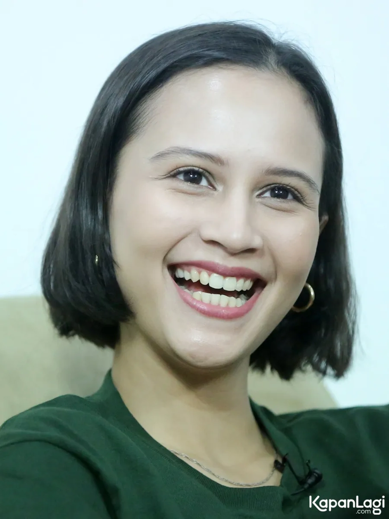 Jika Anda tidak melihat foto Lutesha, kemungkinan karena foto dengan nomor tersebut tidak tersedia di Kapanlagi.com™