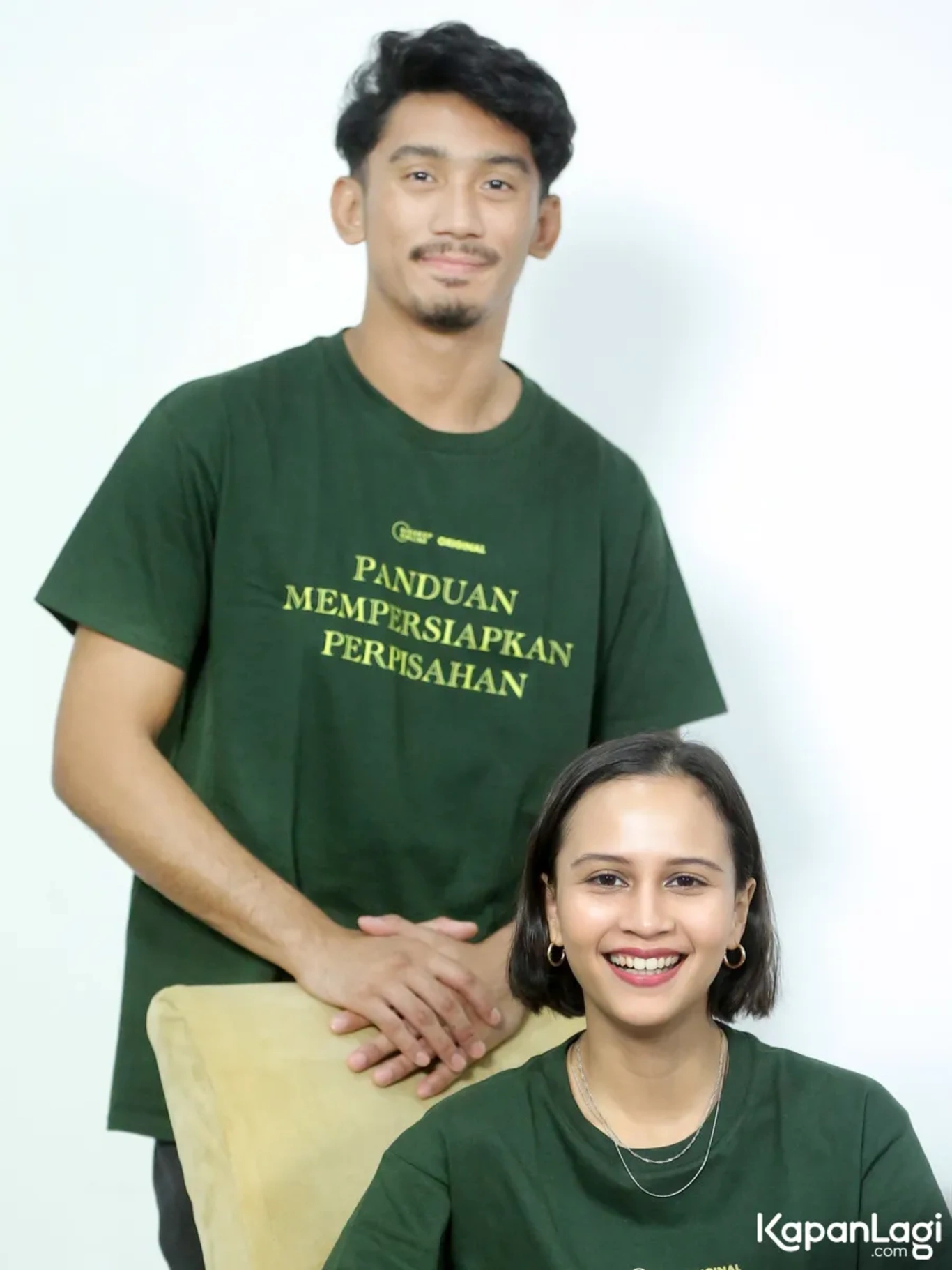 Jika Anda tidak melihat foto Lutesha, kemungkinan karena foto dengan nomor tersebut tidak tersedia di Kapanlagi.com™