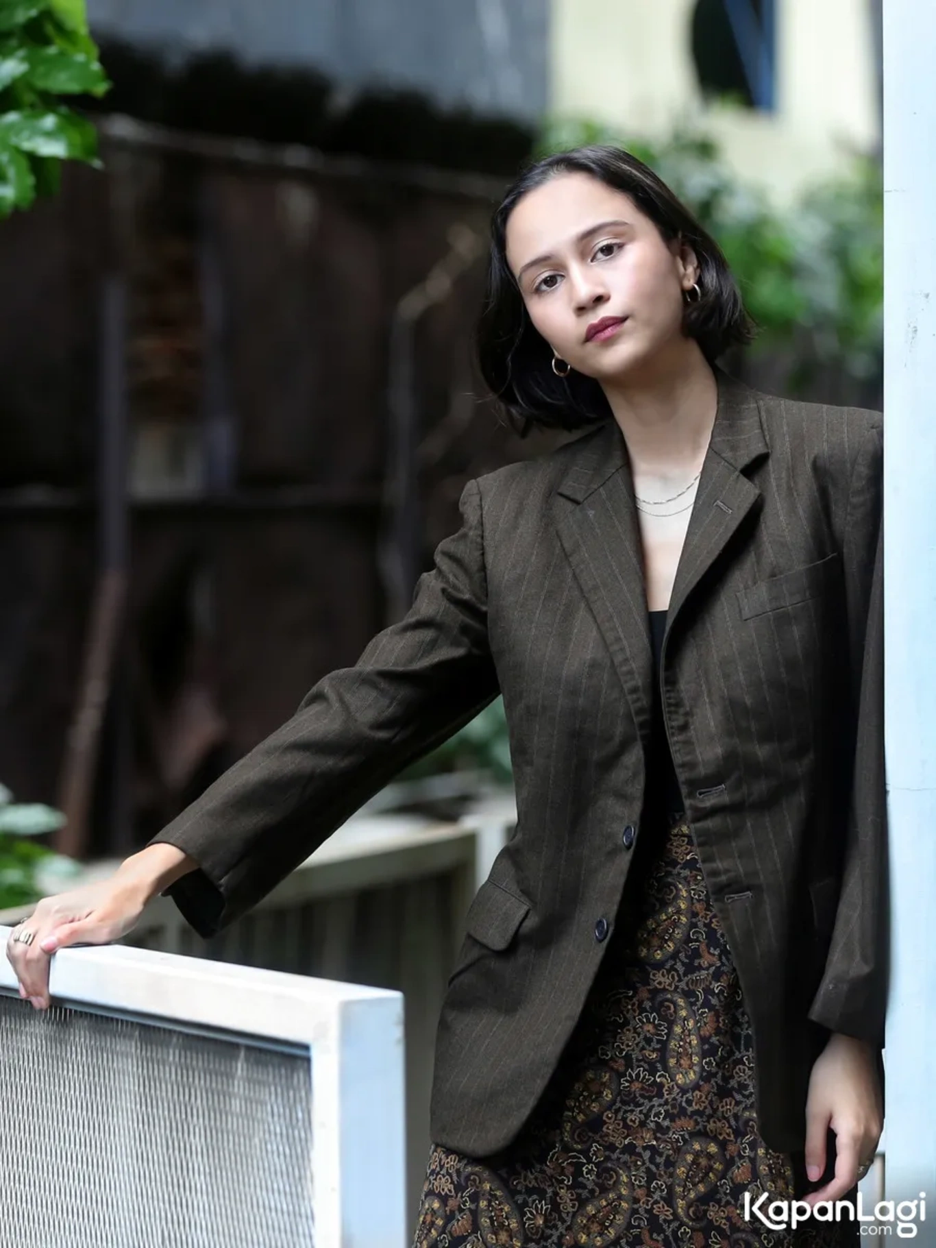 Jika Anda tidak melihat foto Lutesha, kemungkinan karena foto dengan nomor tersebut tidak tersedia di Kapanlagi.com™