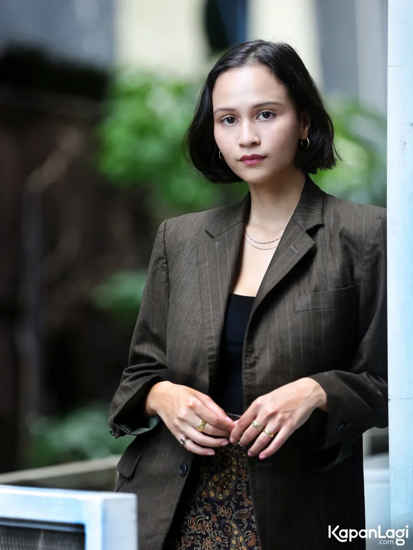 Jika Anda tidak melihat foto Lutesha, kemungkinan karena foto dengan nomor tersebut tidak tersedia di Kapanlagi.com™