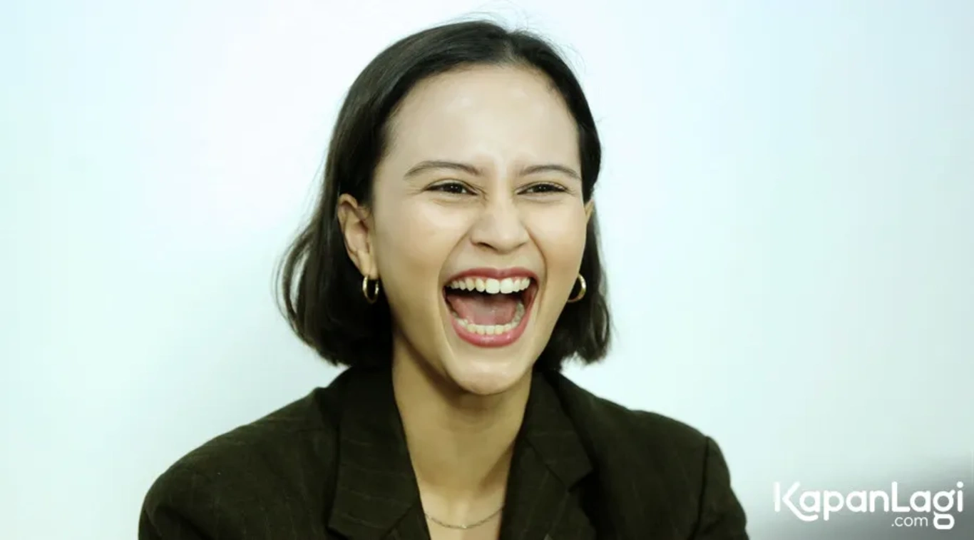Jika Anda tidak melihat foto Lutesha, kemungkinan karena foto dengan nomor tersebut tidak tersedia di Kapanlagi.com™
