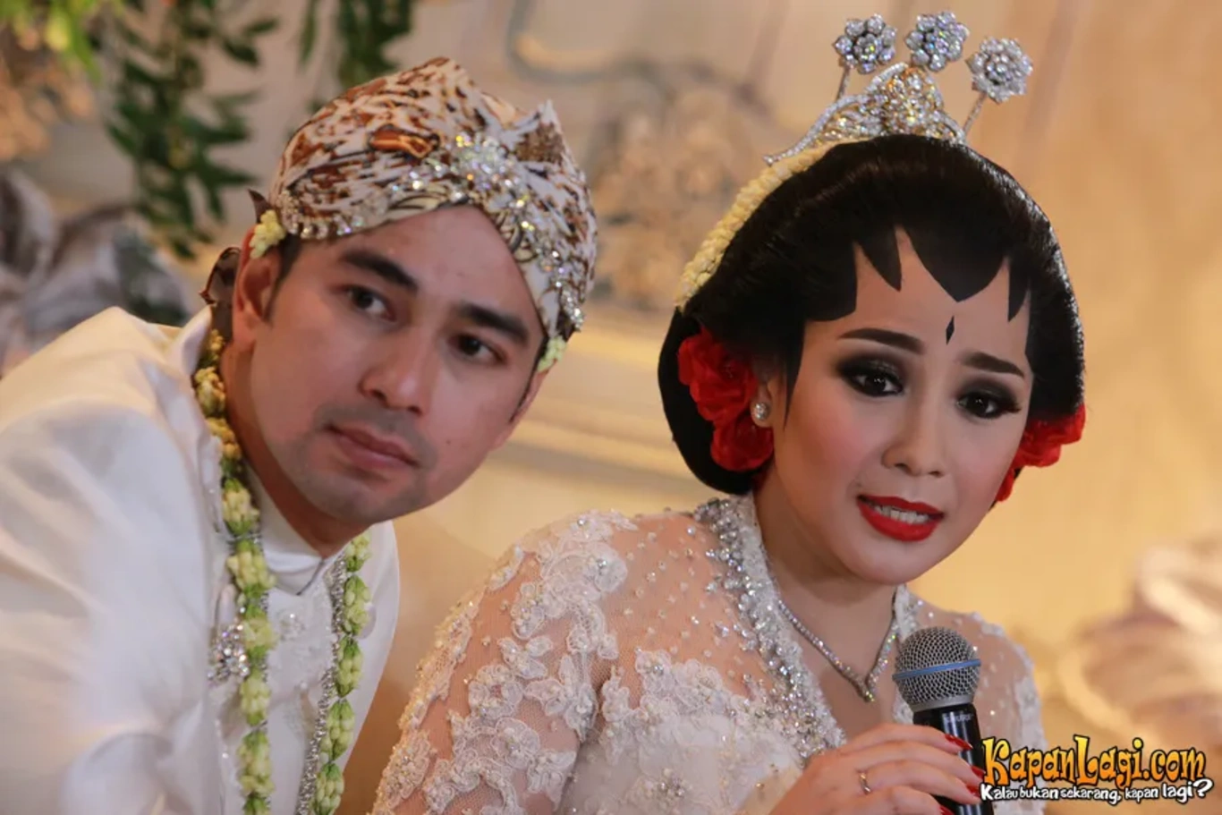 Jika Anda tidak melihat foto Nagita Slavina, kemungkinan karena foto dengan nomor tersebut tidak tersedia di Kapanlagi.com™