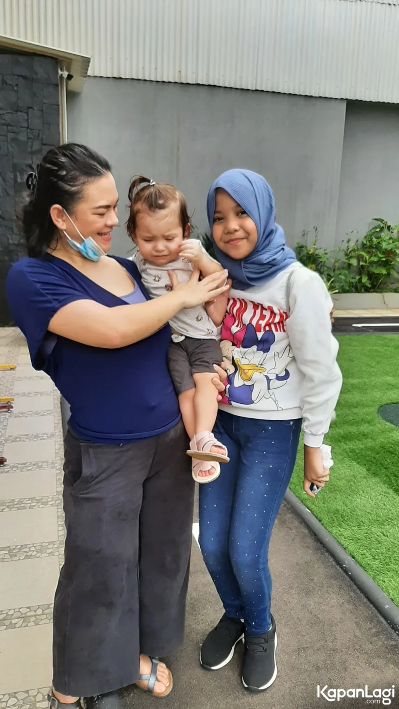 Jika Anda tidak melihat foto Nanda Gita, kemungkinan karena foto dengan nomor tersebut tidak tersedia di Kapanlagi.com™