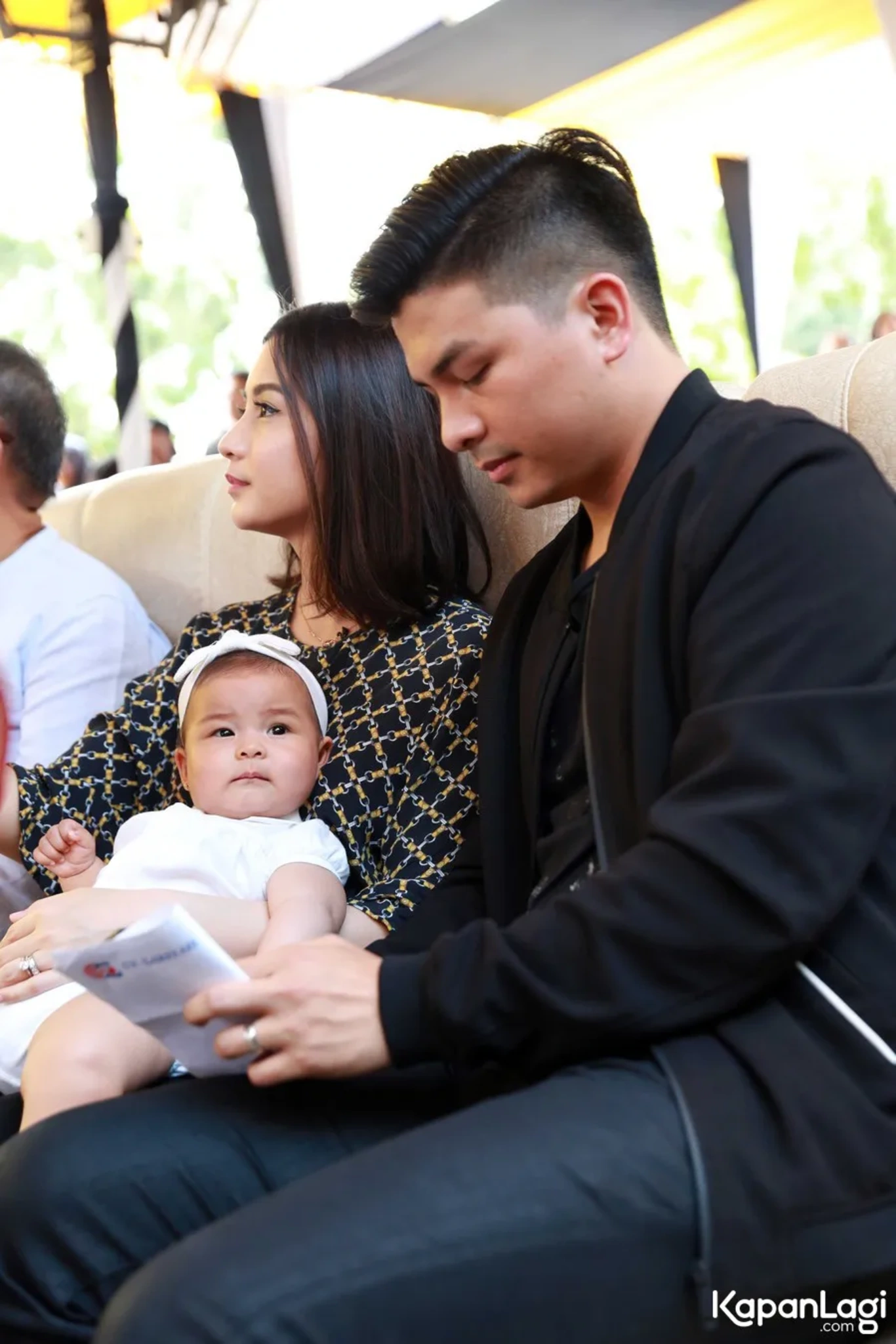 Jika Anda tidak melihat foto Nastusha Olivia Alinskie, kemungkinan karena foto dengan nomor tersebut tidak tersedia di Kapanlagi.com™