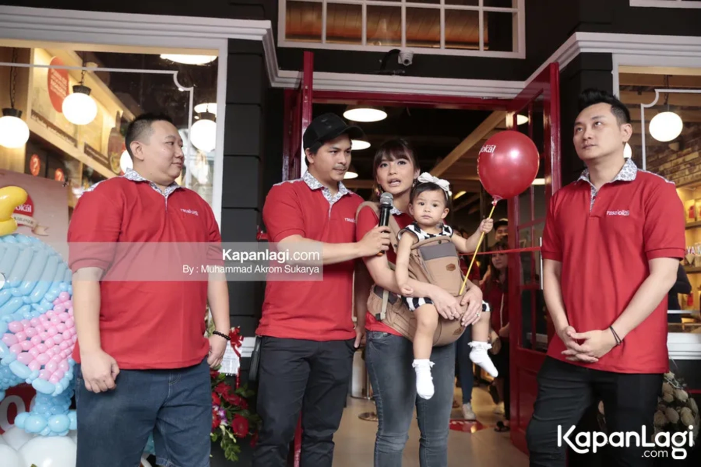 Jika Anda tidak melihat foto Nastusha Olivia Alinskie, kemungkinan karena foto dengan nomor tersebut tidak tersedia di Kapanlagi.com™