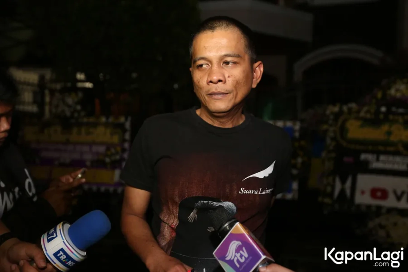 Jika Anda tidak melihat foto Nazlin Fachridzal, kemungkinan karena foto dengan nomor tersebut tidak tersedia di Kapanlagi.com™