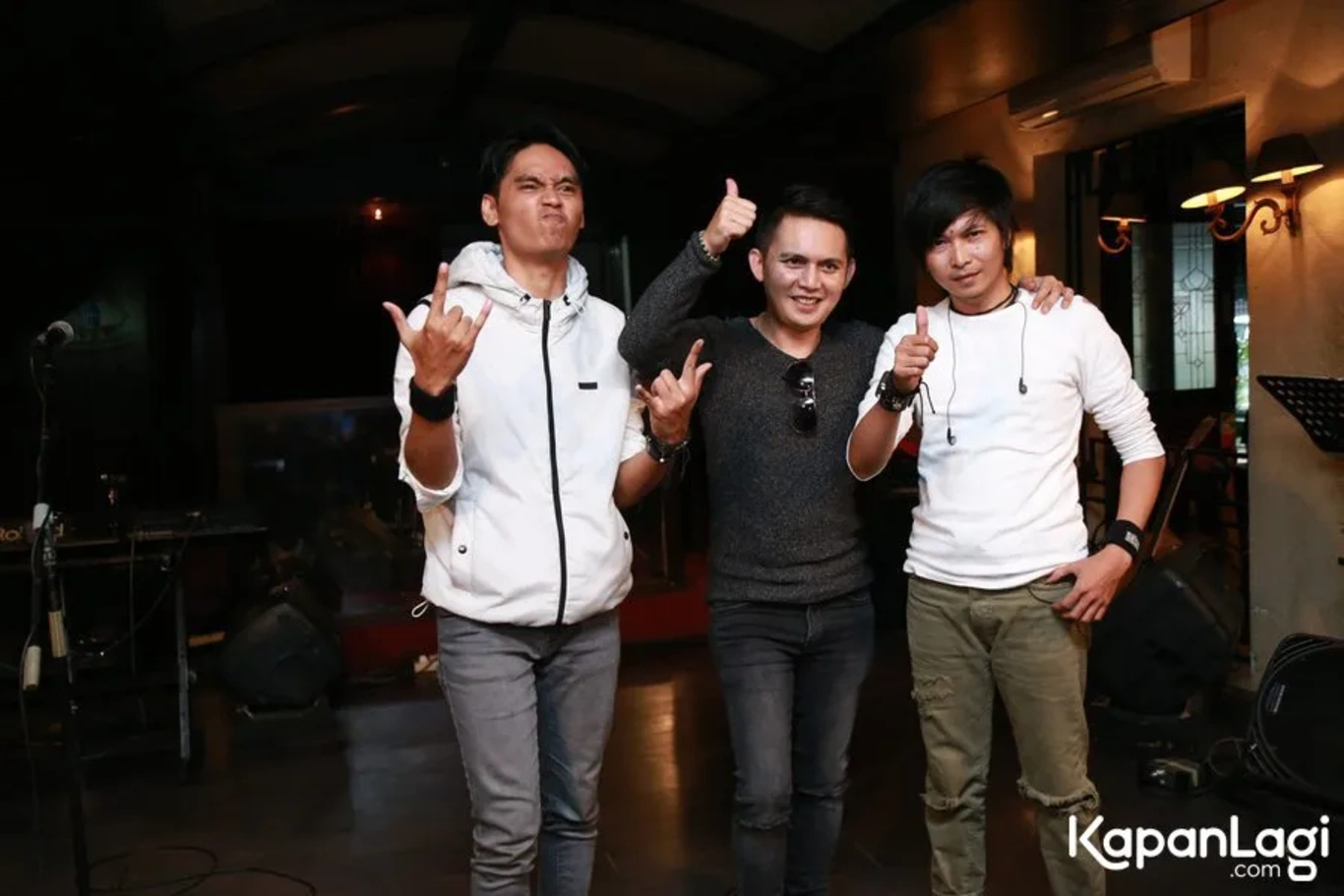 Jika Anda tidak melihat foto Neverland, kemungkinan karena foto dengan nomor tersebut tidak tersedia di Kapanlagi.com™