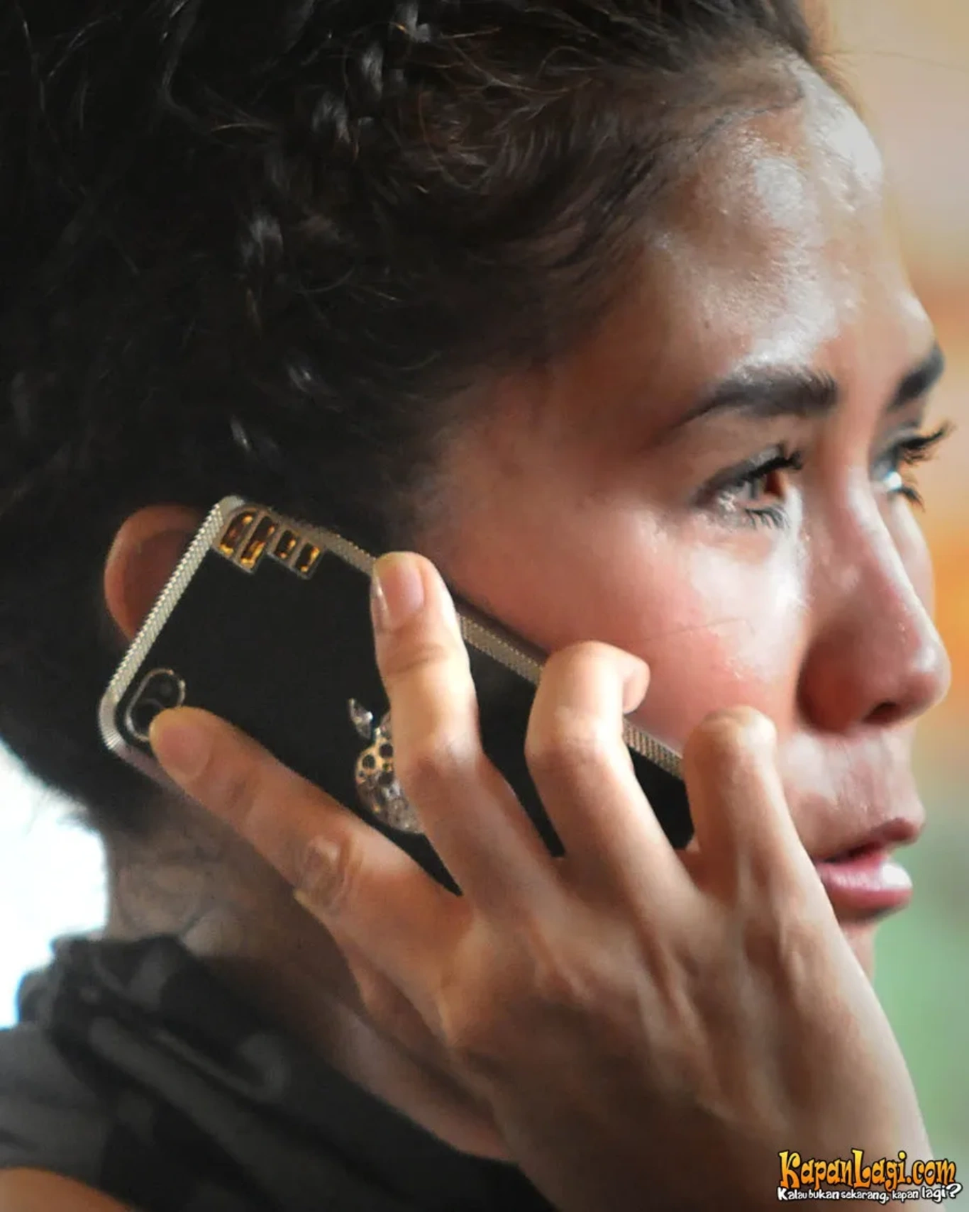 Jika Anda tidak melihat foto Nicky Astria, kemungkinan karena foto dengan nomor tersebut tidak tersedia di Kapanlagi.com™