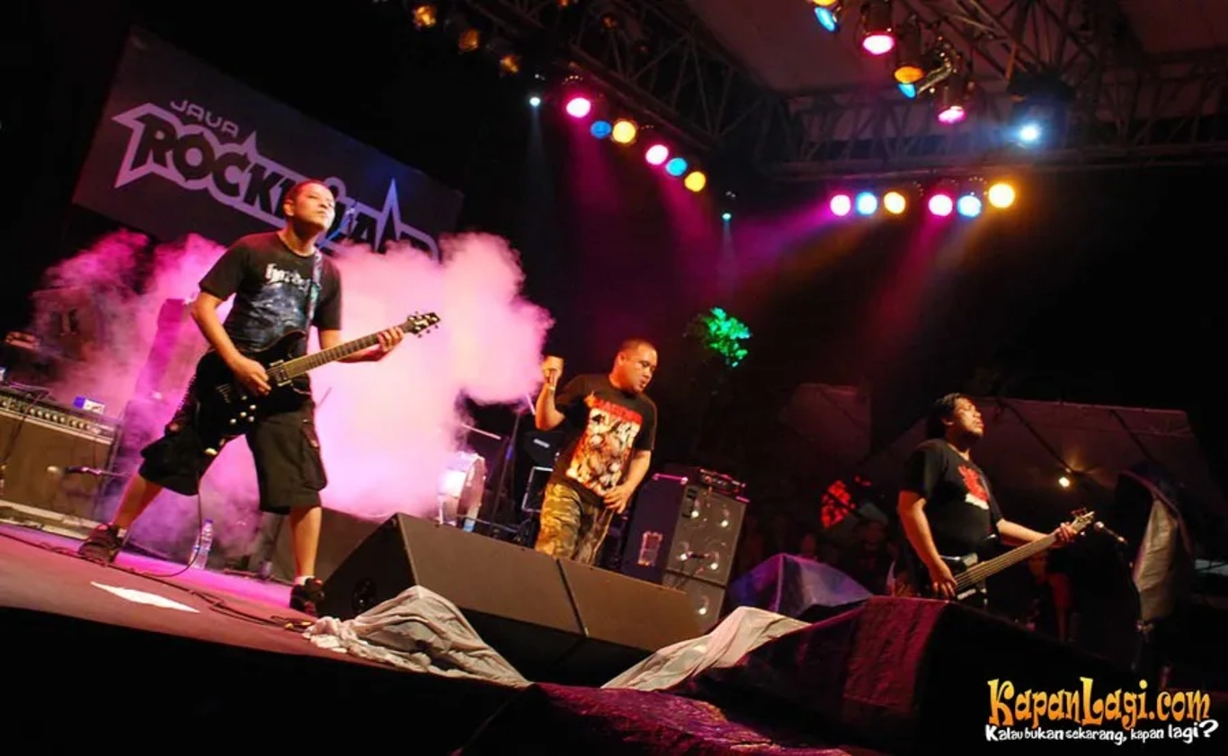 Jika Anda tidak melihat foto Noxa, kemungkinan karena foto dengan nomor tersebut tidak tersedia di Kapanlagi.com™