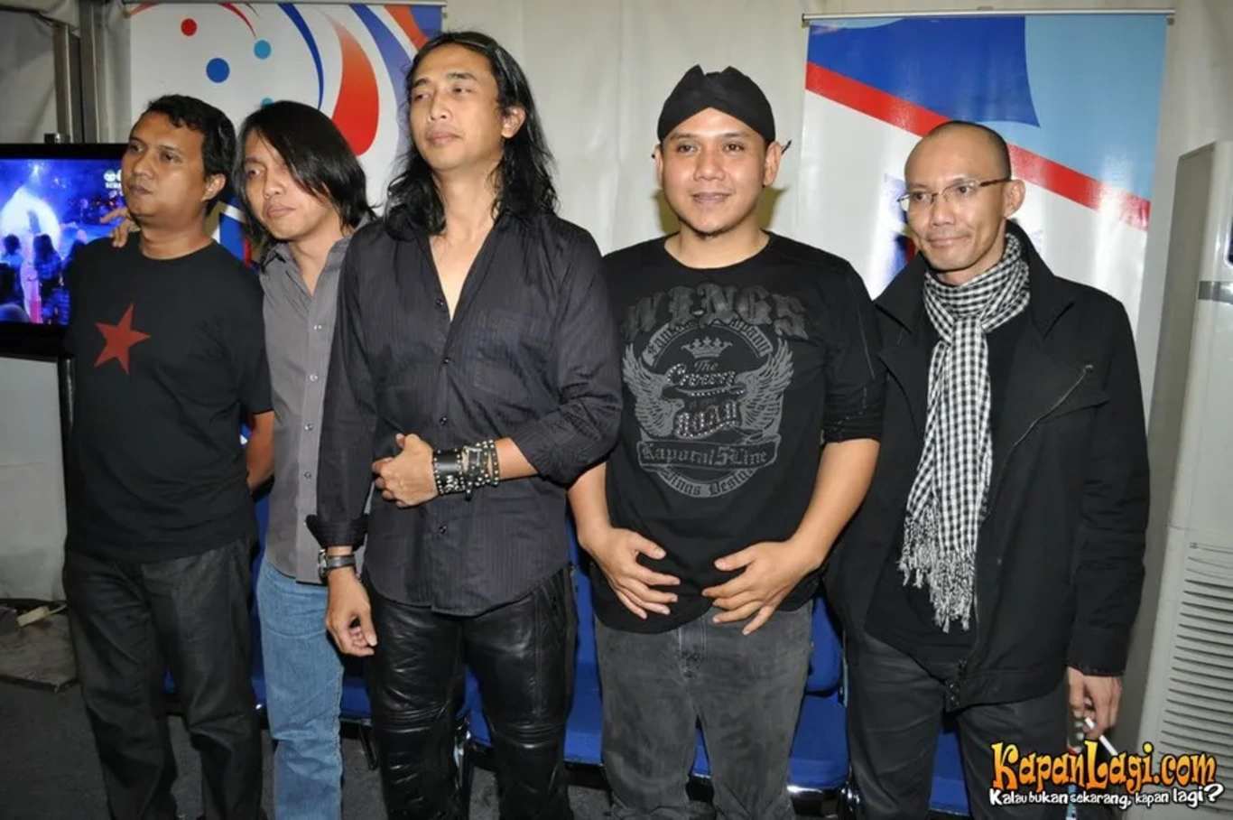 Jika Anda tidak melihat foto Padi, kemungkinan karena foto dengan nomor tersebut tidak tersedia di Kapanlagi.com™