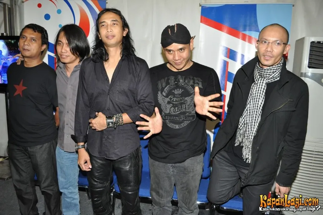 Jika Anda tidak melihat foto Padi, kemungkinan karena foto dengan nomor tersebut tidak tersedia di Kapanlagi.com™