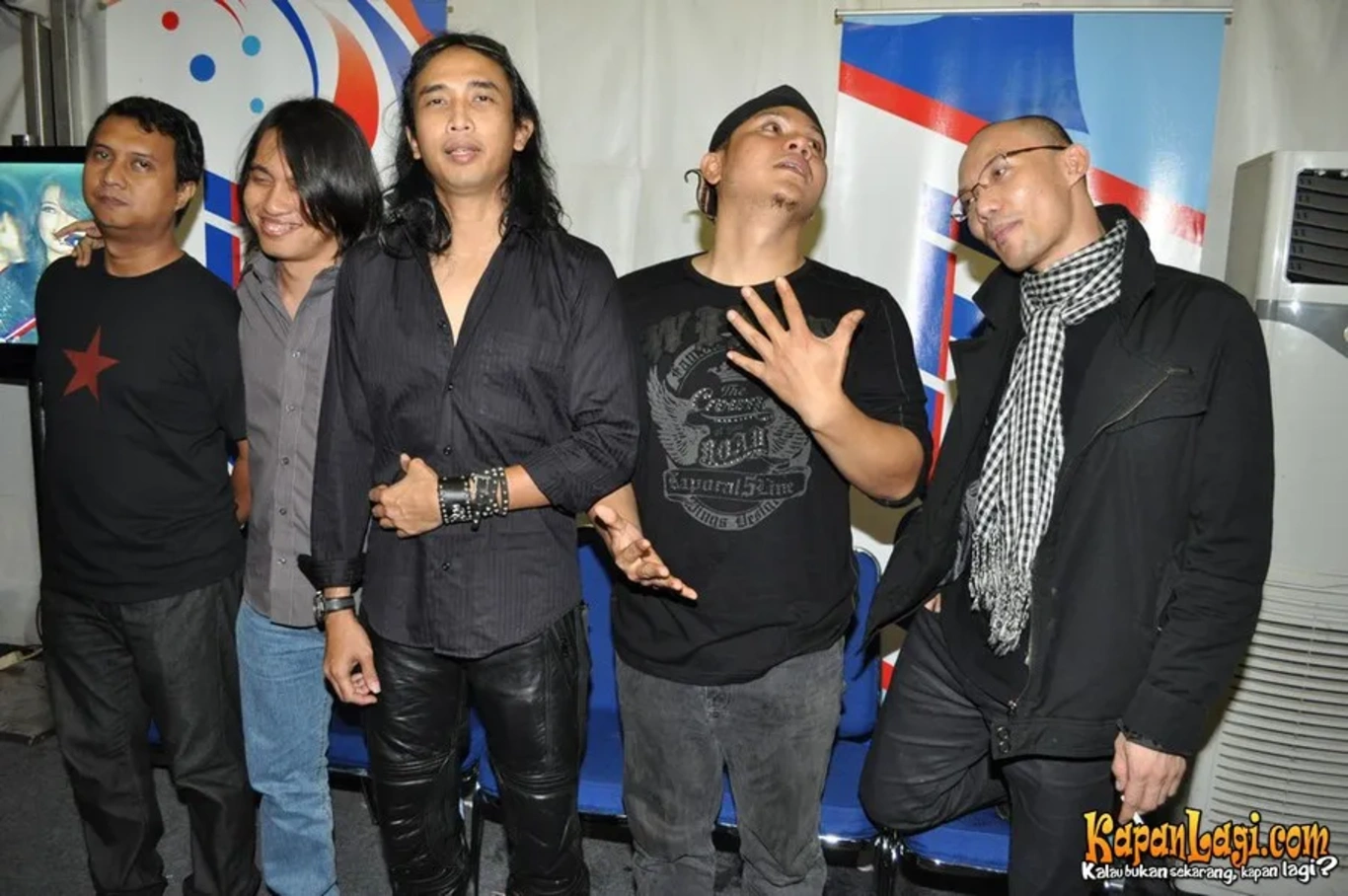 Jika Anda tidak melihat foto Padi, kemungkinan karena foto dengan nomor tersebut tidak tersedia di Kapanlagi.com™