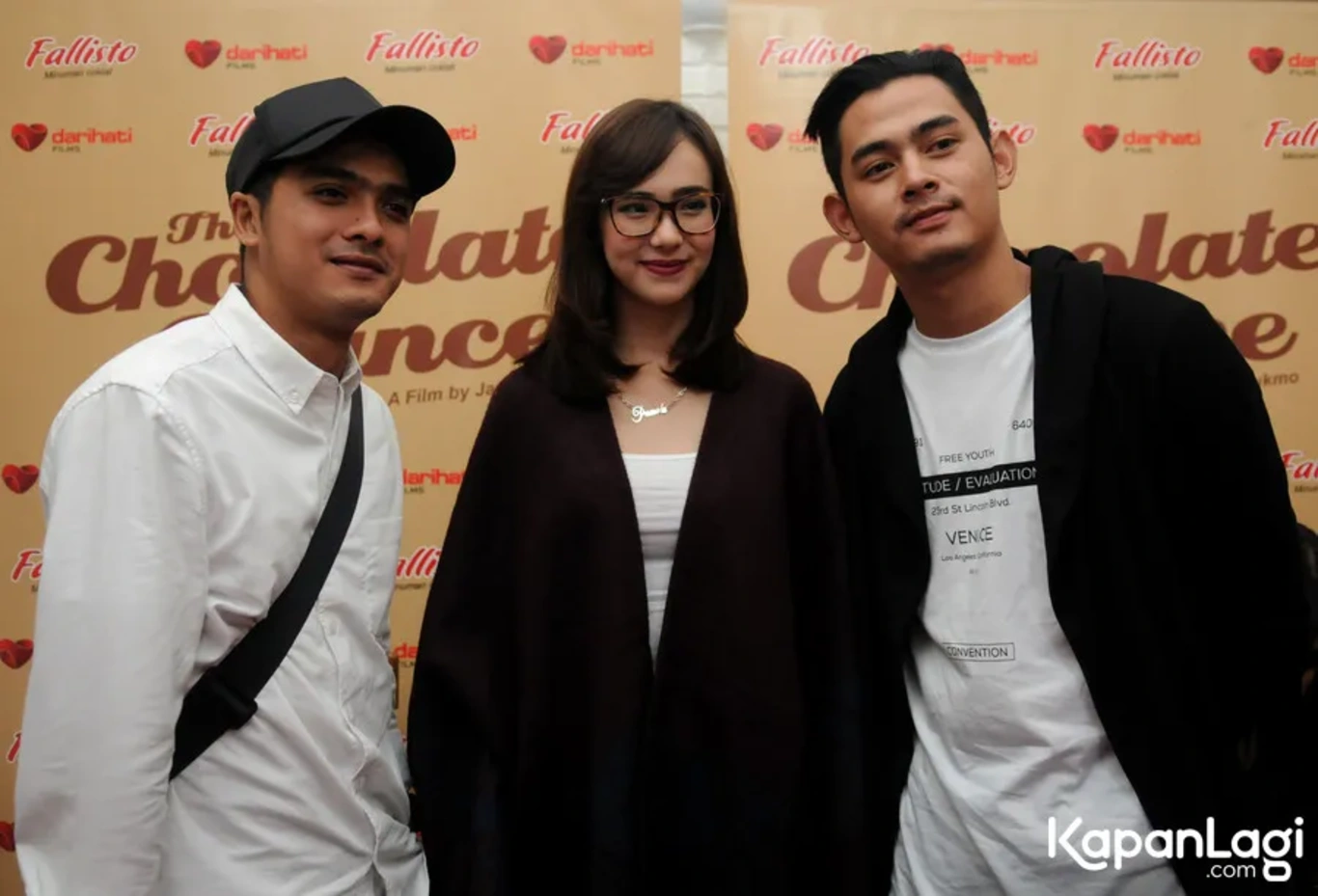 Jika Anda tidak melihat foto Pamela Bowie, kemungkinan karena foto dengan nomor tersebut tidak tersedia di Kapanlagi.com™
