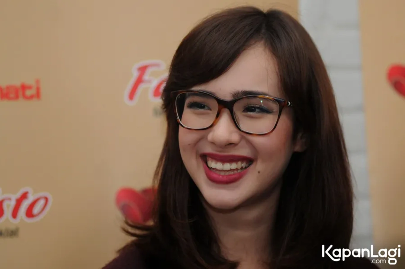 Jika Anda tidak melihat foto Pamela Bowie, kemungkinan karena foto dengan nomor tersebut tidak tersedia di Kapanlagi.com™