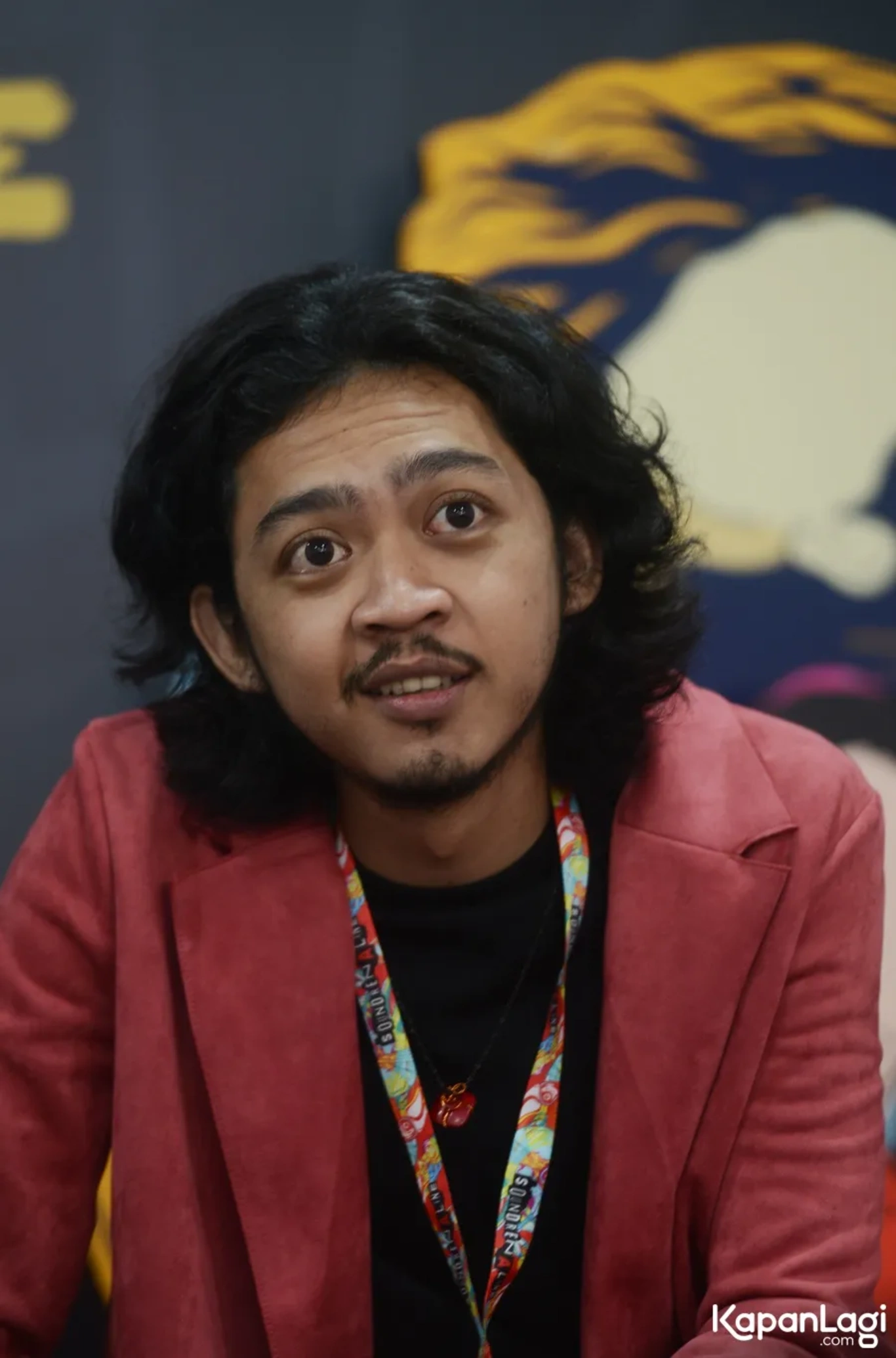 Jika Anda tidak melihat foto Pamungkas, kemungkinan karena foto dengan nomor tersebut tidak tersedia di Kapanlagi.com™