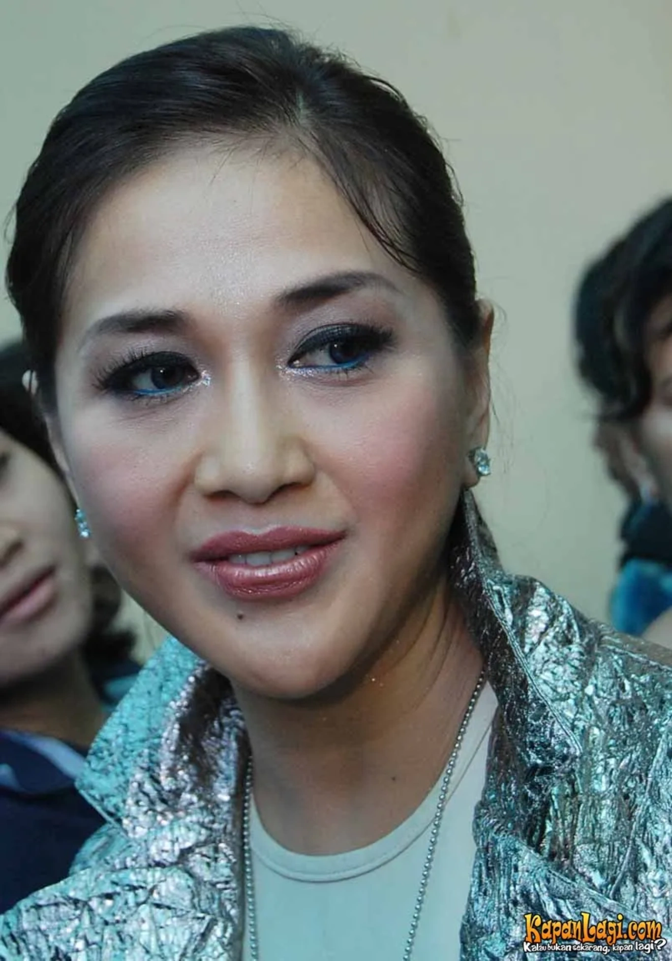 Jika Anda tidak melihat foto Paramitha Rusady, kemungkinan karena foto dengan nomor tersebut tidak tersedia di Kapanlagi.com™