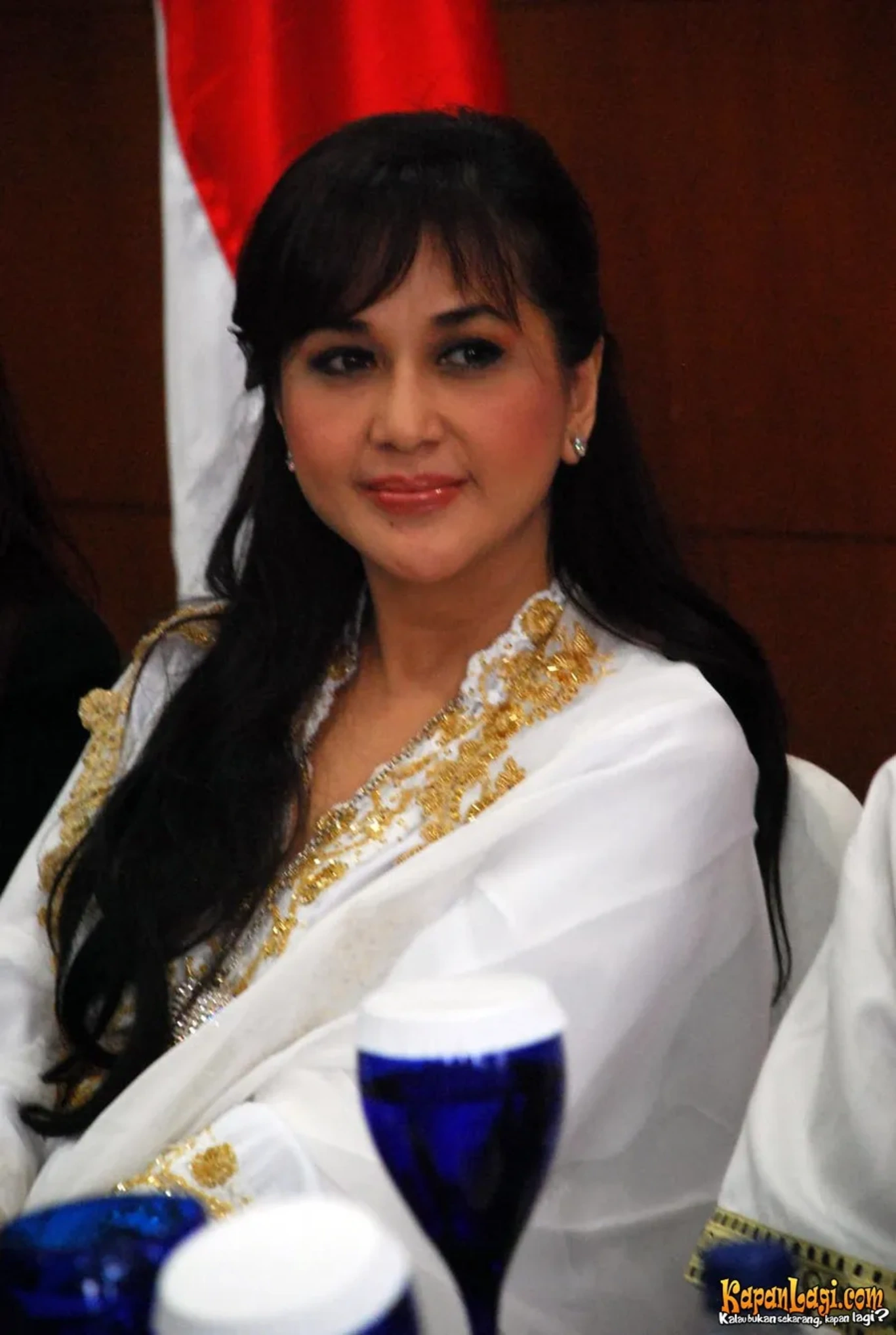 Jika Anda tidak melihat foto Paramitha Rusady, kemungkinan karena foto dengan nomor tersebut tidak tersedia di Kapanlagi.com™