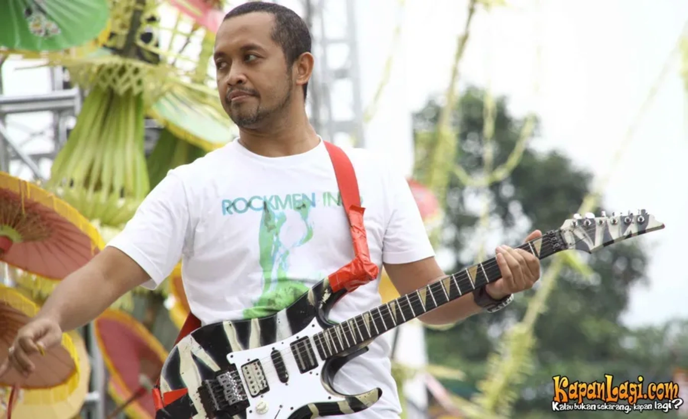 Jika Anda tidak melihat foto Pas Band, kemungkinan karena foto dengan nomor tersebut tidak tersedia di Kapanlagi.com™