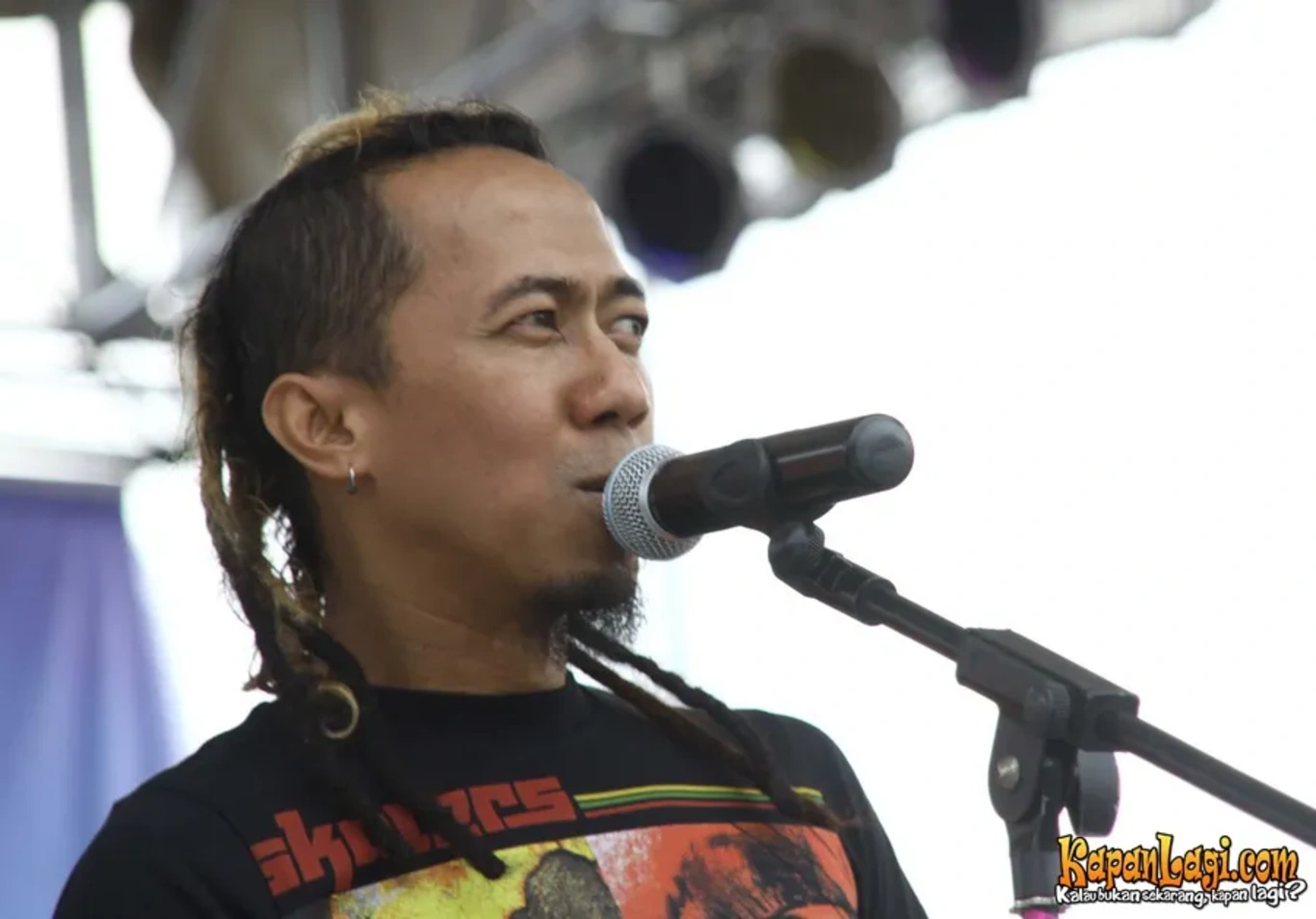 Jika Anda tidak melihat foto Pas Band, kemungkinan karena foto dengan nomor tersebut tidak tersedia di Kapanlagi.com™