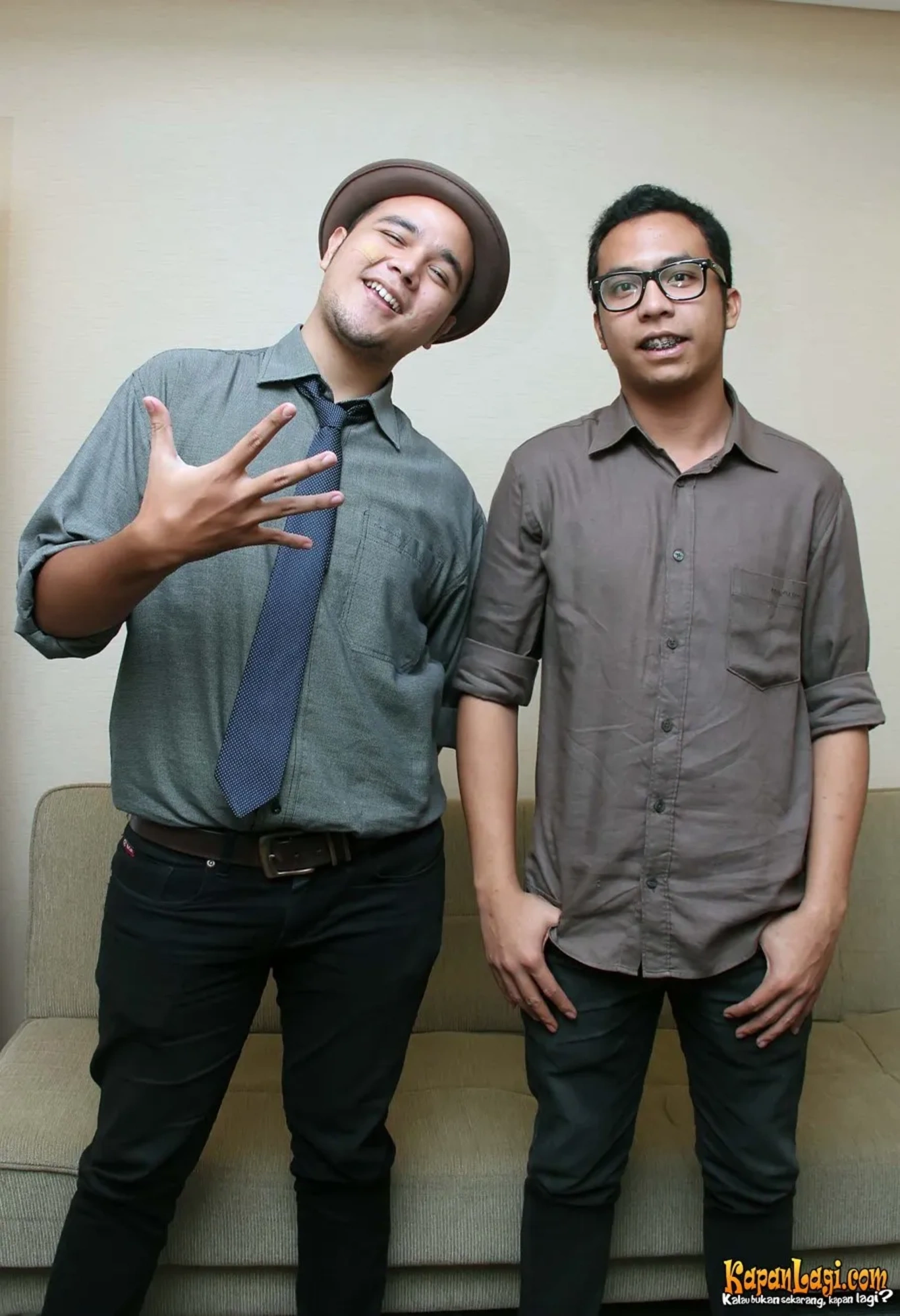 Jika Anda tidak melihat foto Pasukan Lima Jari, kemungkinan karena foto dengan nomor tersebut tidak tersedia di Kapanlagi.com™
