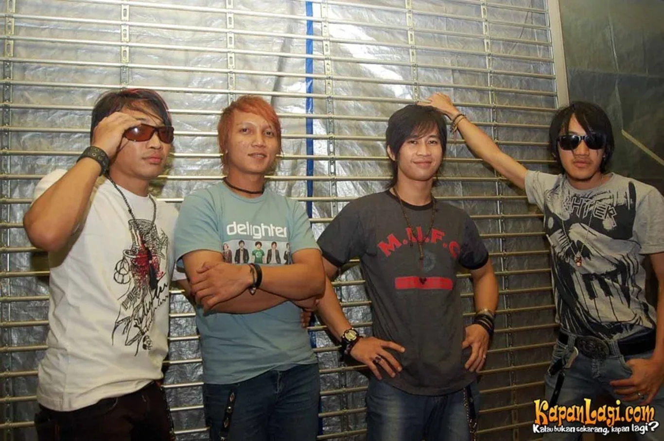 Jika Anda tidak melihat foto Pelangi Band, kemungkinan karena foto dengan nomor tersebut tidak tersedia di Kapanlagi.com™