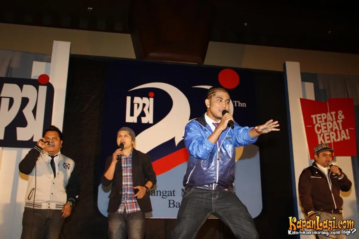Jika Anda tidak melihat foto Penta Boyz, kemungkinan karena foto dengan nomor tersebut tidak tersedia di Kapanlagi.com™