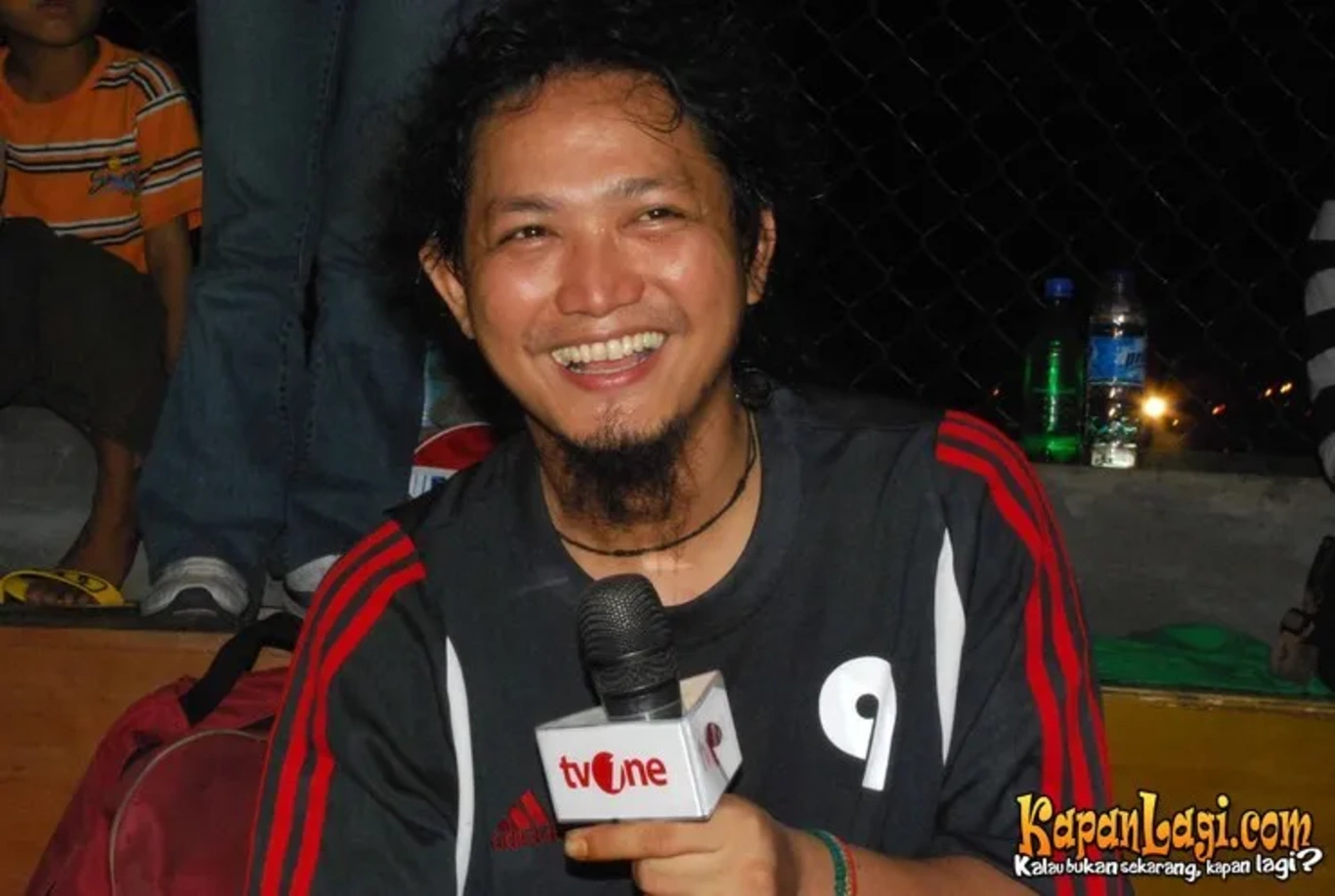 Jika Anda tidak melihat foto Pepeng Steven, kemungkinan karena foto dengan nomor tersebut tidak tersedia di Kapanlagi.com™