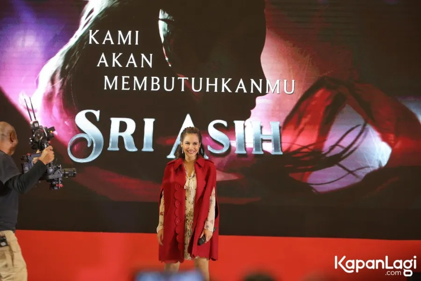 Jika Anda tidak melihat foto Pevita Pierce, kemungkinan karena foto dengan nomor tersebut tidak tersedia di Kapanlagi.com™