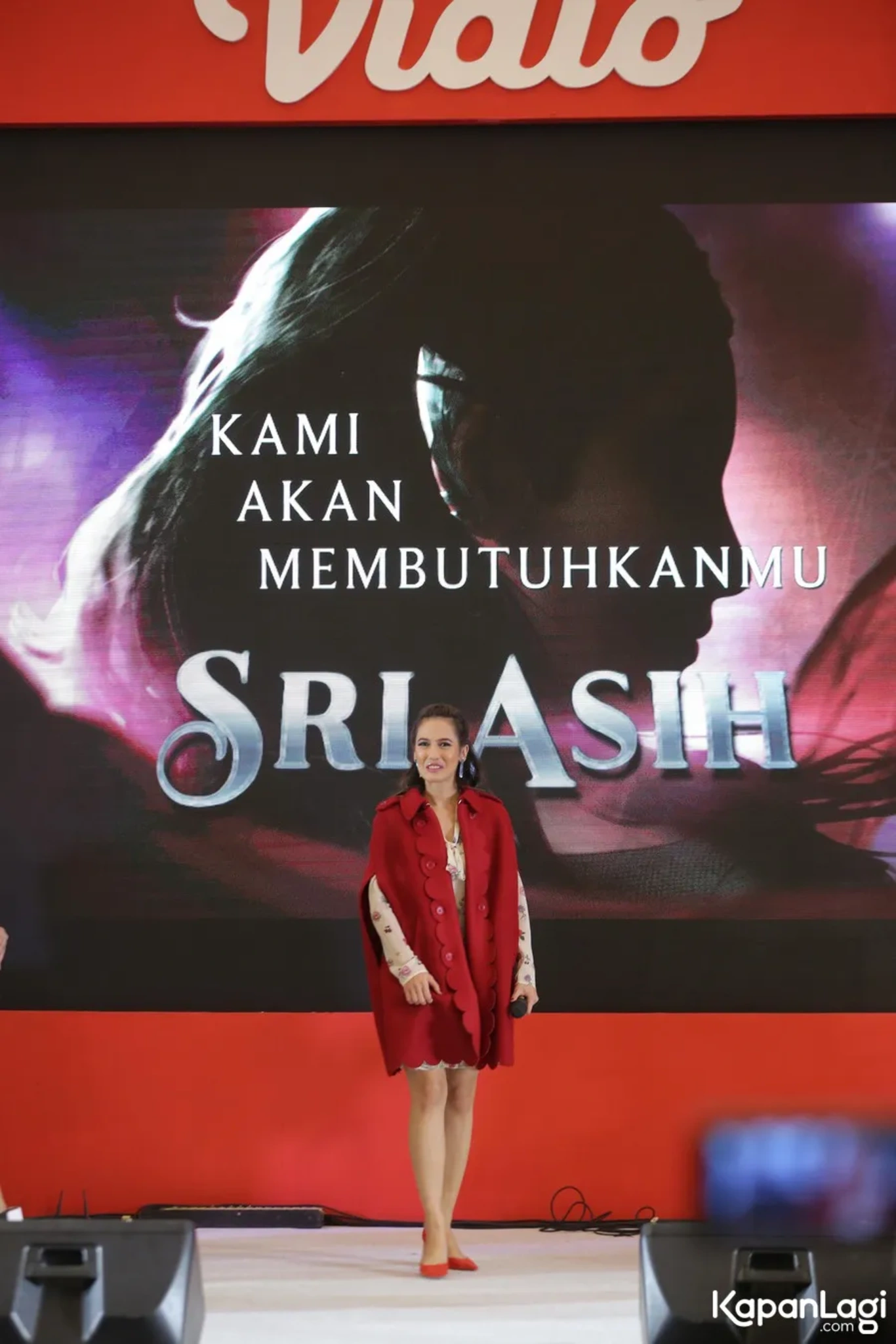 Jika Anda tidak melihat foto Pevita Pierce, kemungkinan karena foto dengan nomor tersebut tidak tersedia di Kapanlagi.com™