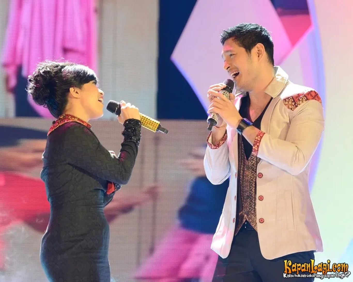 Jika Anda tidak melihat foto Pia Fellini, kemungkinan karena foto dengan nomor tersebut tidak tersedia di Kapanlagi.com™