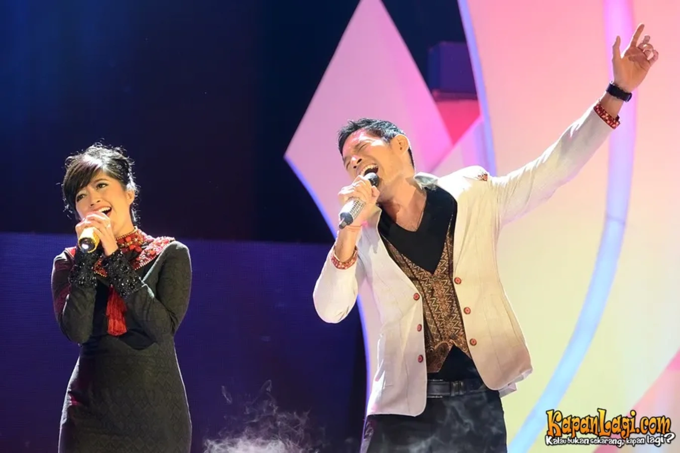 Jika Anda tidak melihat foto Pia Fellini, kemungkinan karena foto dengan nomor tersebut tidak tersedia di Kapanlagi.com™