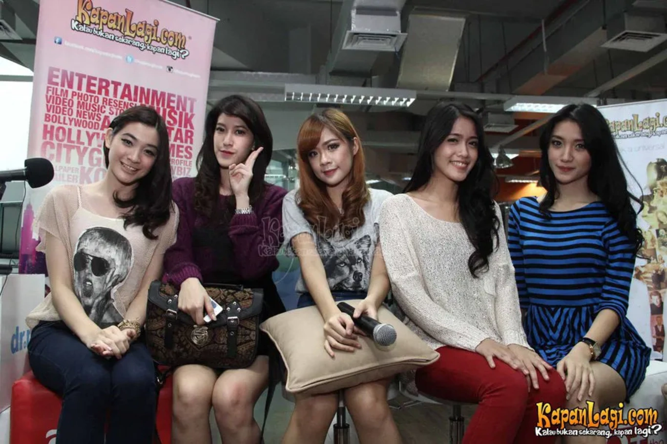 Jika Anda tidak melihat foto Princess, kemungkinan karena foto dengan nomor tersebut tidak tersedia di Kapanlagi.com™