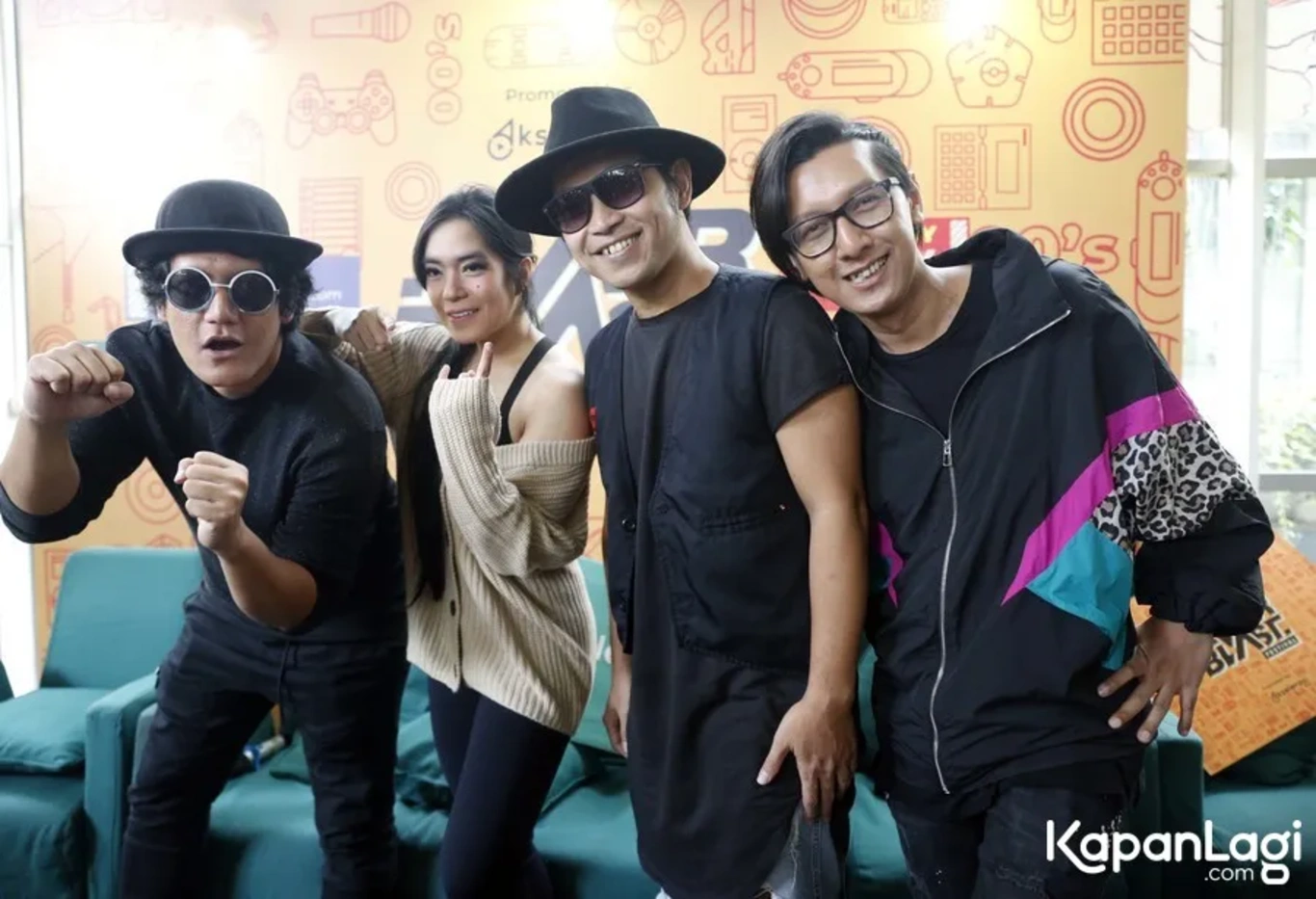 Jika Anda tidak melihat foto Prisa, kemungkinan karena foto dengan nomor tersebut tidak tersedia di Kapanlagi.com™