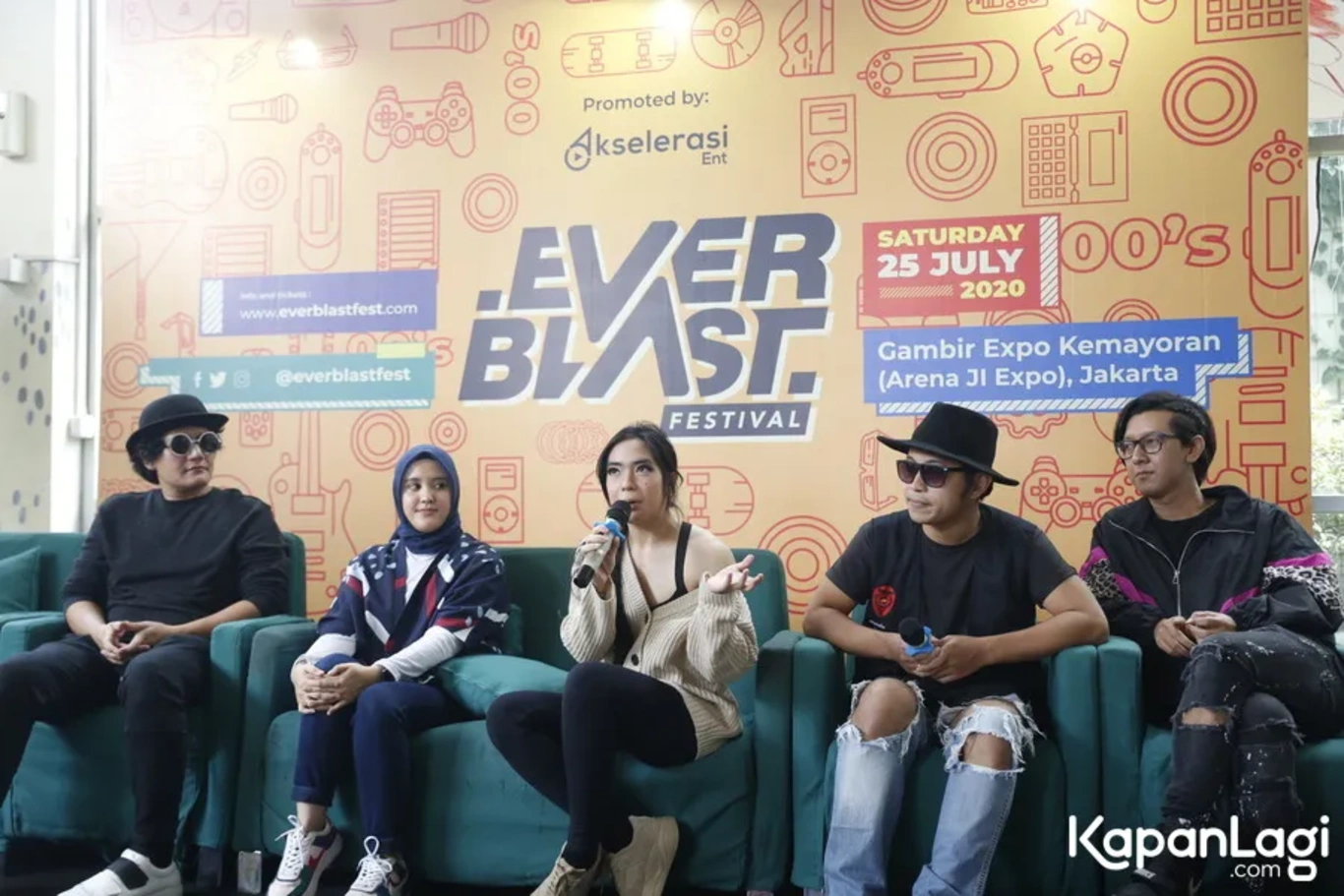 Jika Anda tidak melihat foto Prisa, kemungkinan karena foto dengan nomor tersebut tidak tersedia di Kapanlagi.com™