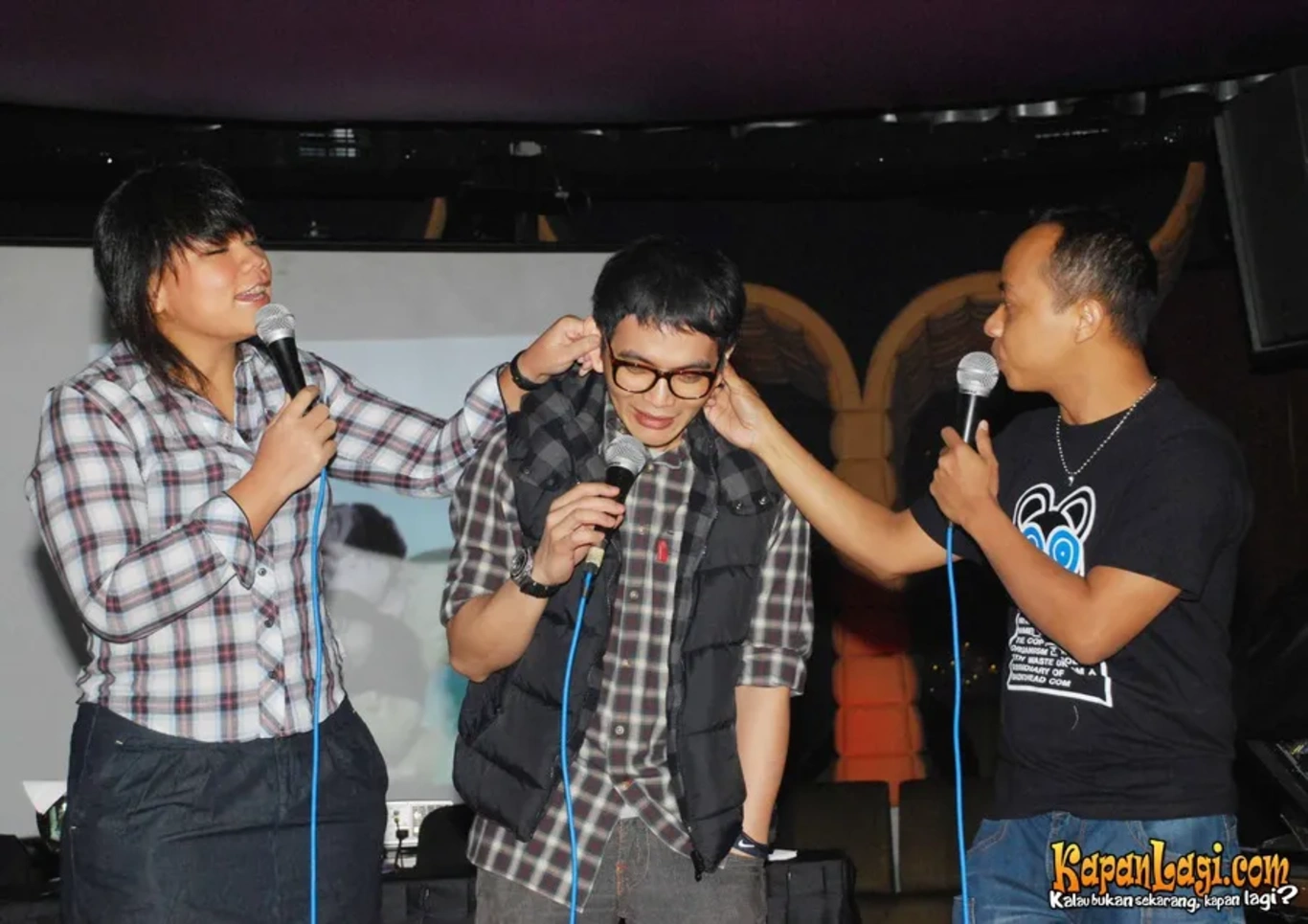 Jika Anda tidak melihat foto Project Pop, kemungkinan karena foto dengan nomor tersebut tidak tersedia di Kapanlagi.com™