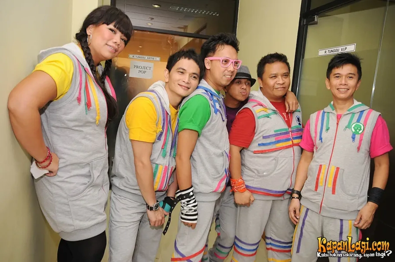 Jika Anda tidak melihat foto Project Pop, kemungkinan karena foto dengan nomor tersebut tidak tersedia di Kapanlagi.com™